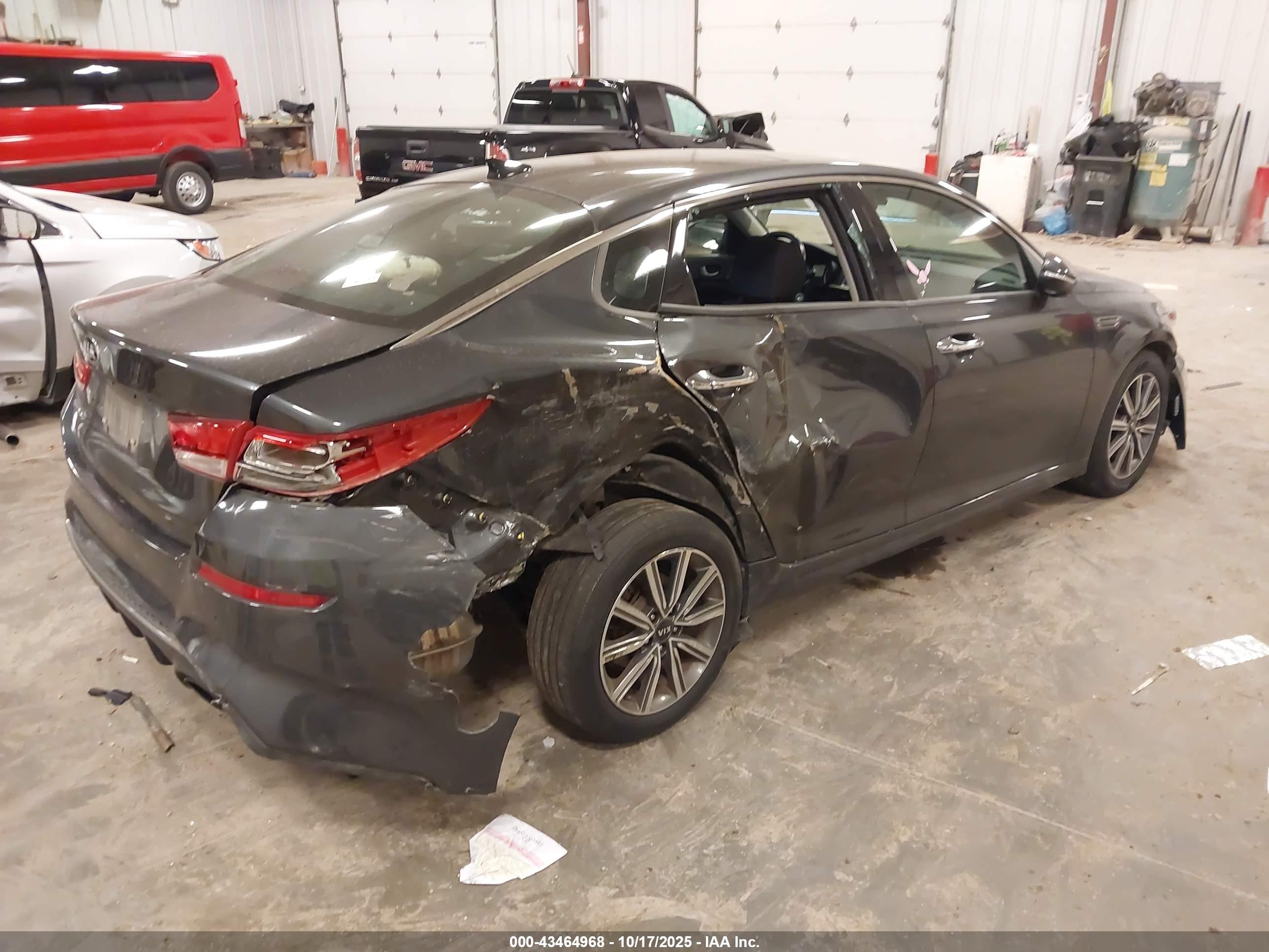 KIA OPTIMA image 4