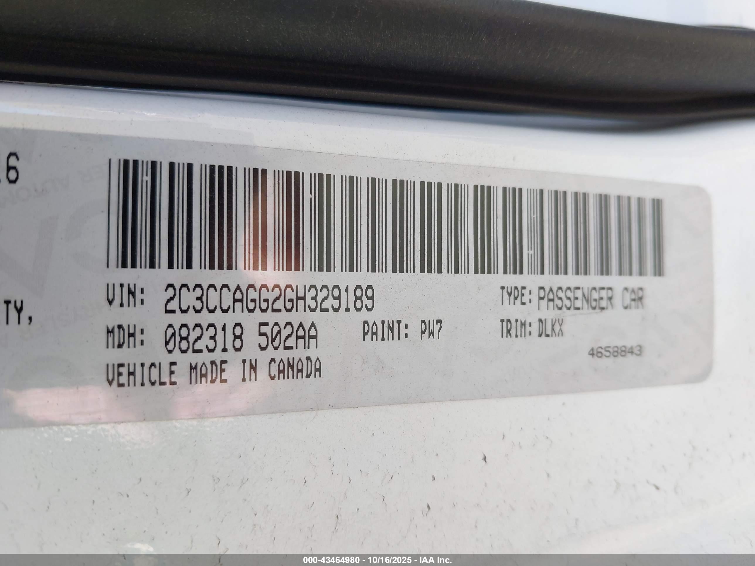 CHRYSLER 300 image 9