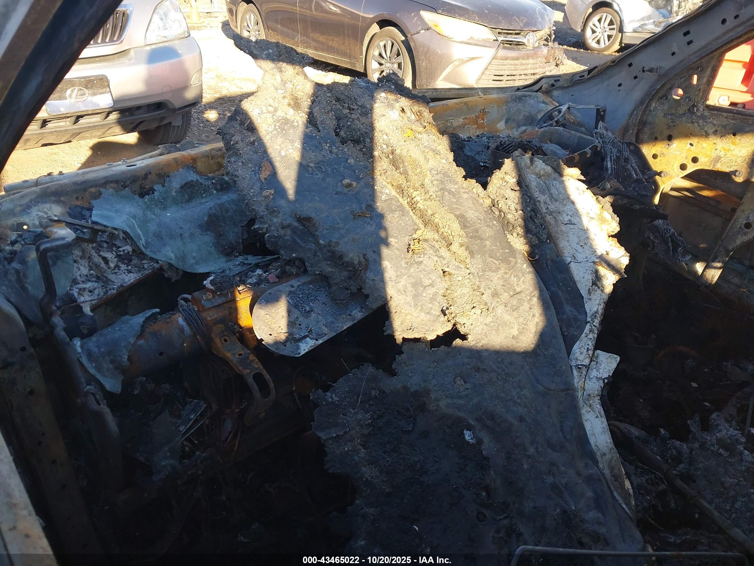 JEEP CHEROKEE image 7