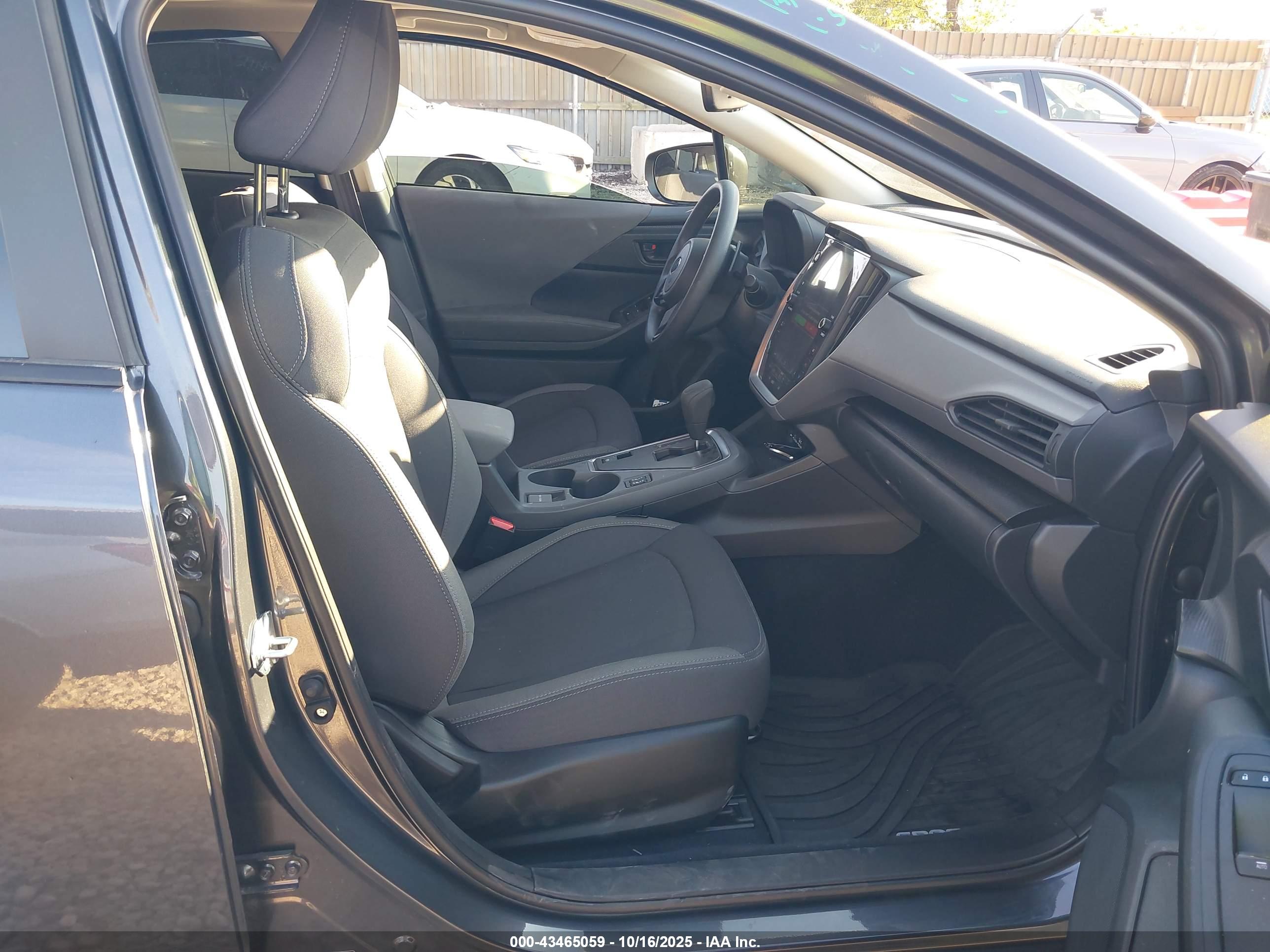SUBARU CROSSTREK image 5
