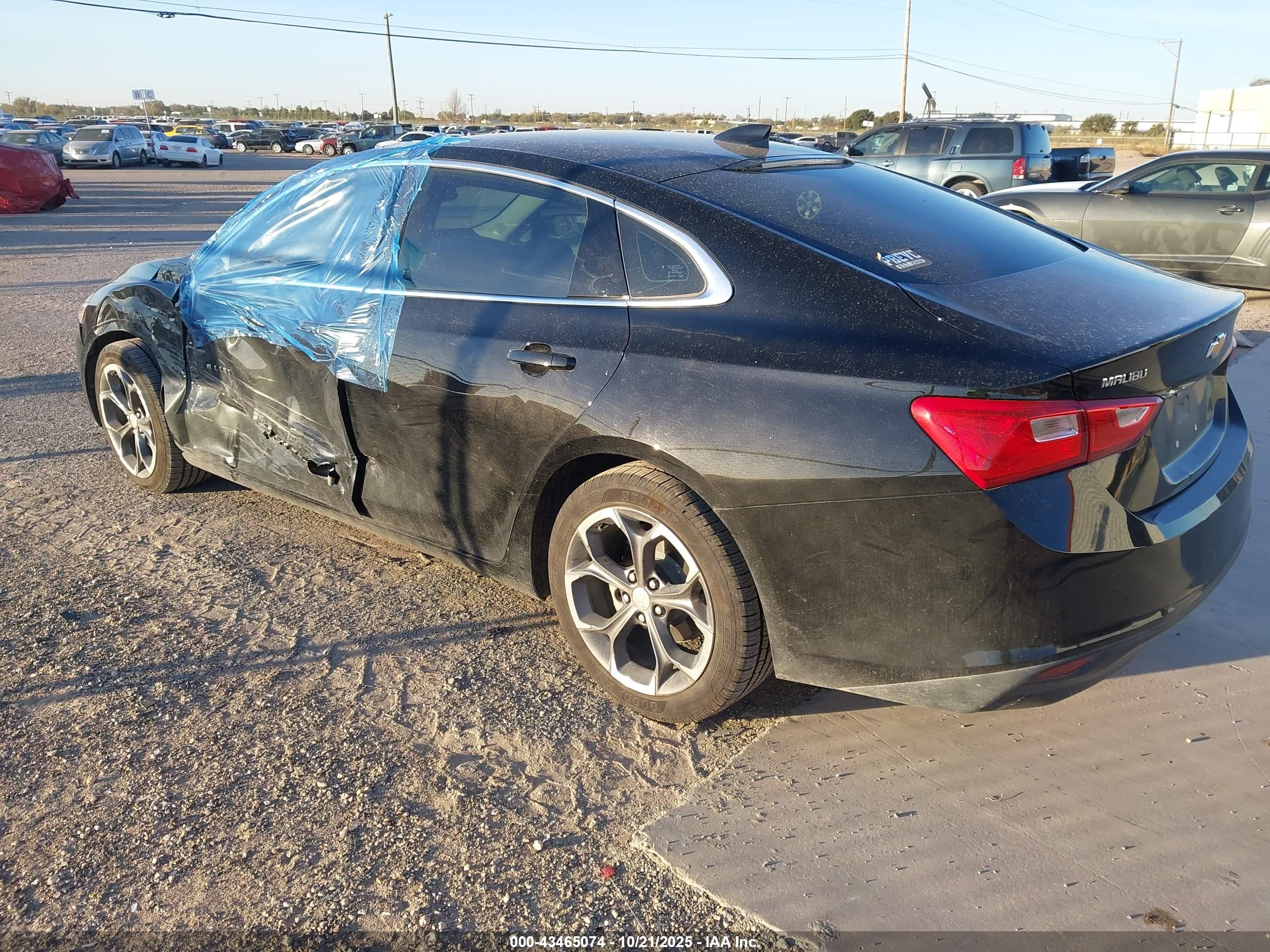 CHEVROLET MALIBU image 3