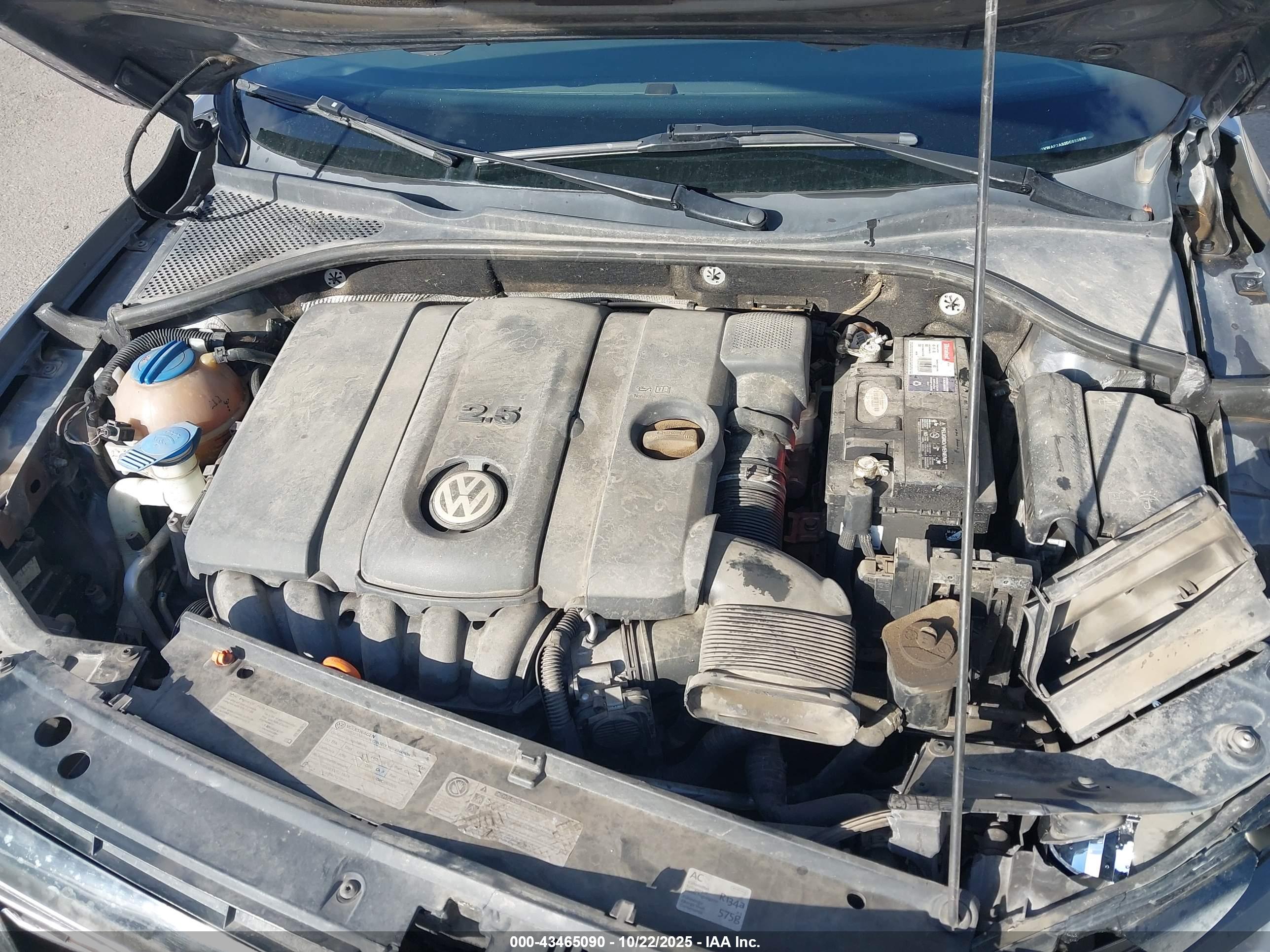 VOLKSWAGEN PASSAT image 10