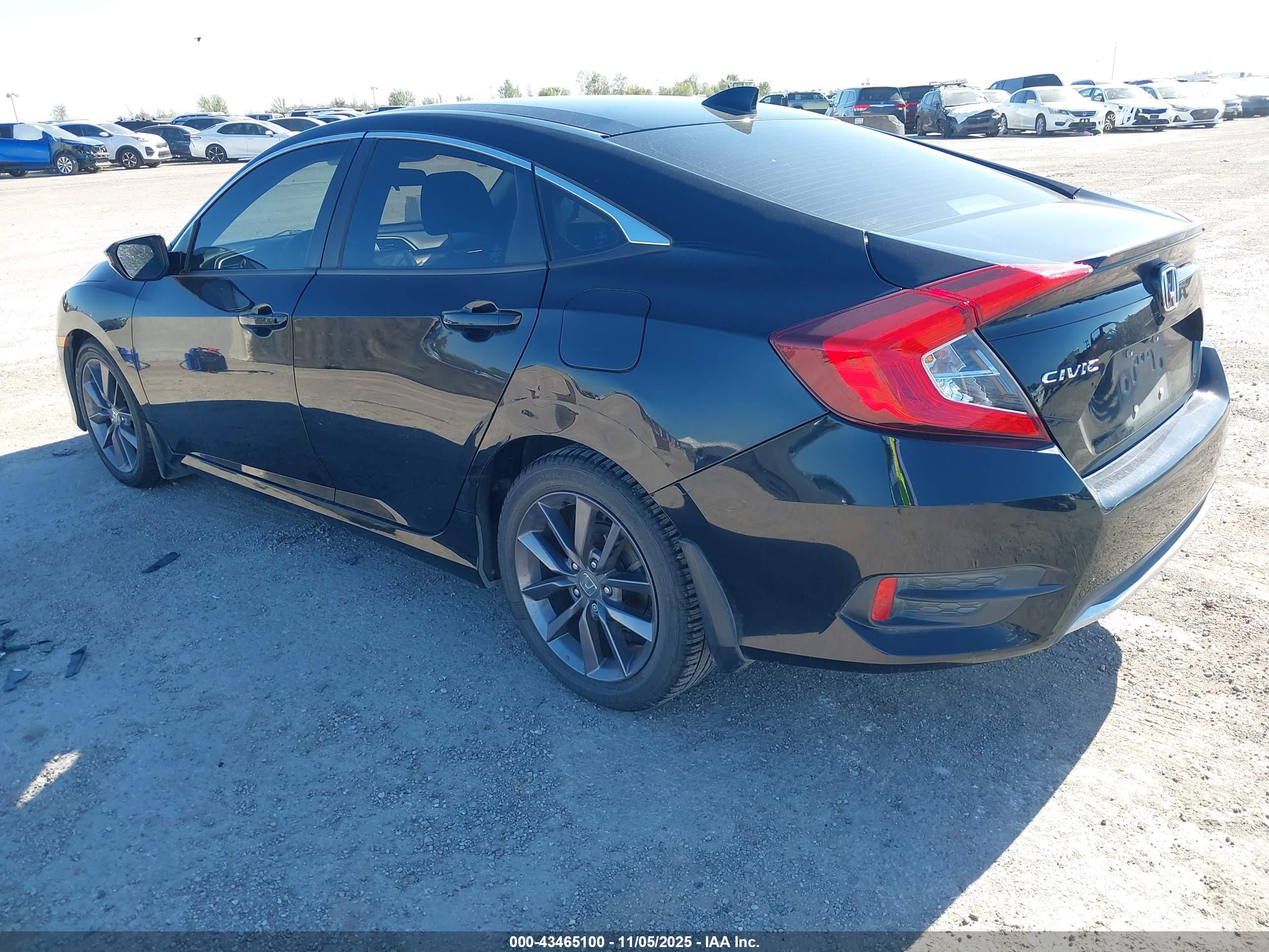 HONDA CIVIC image 3