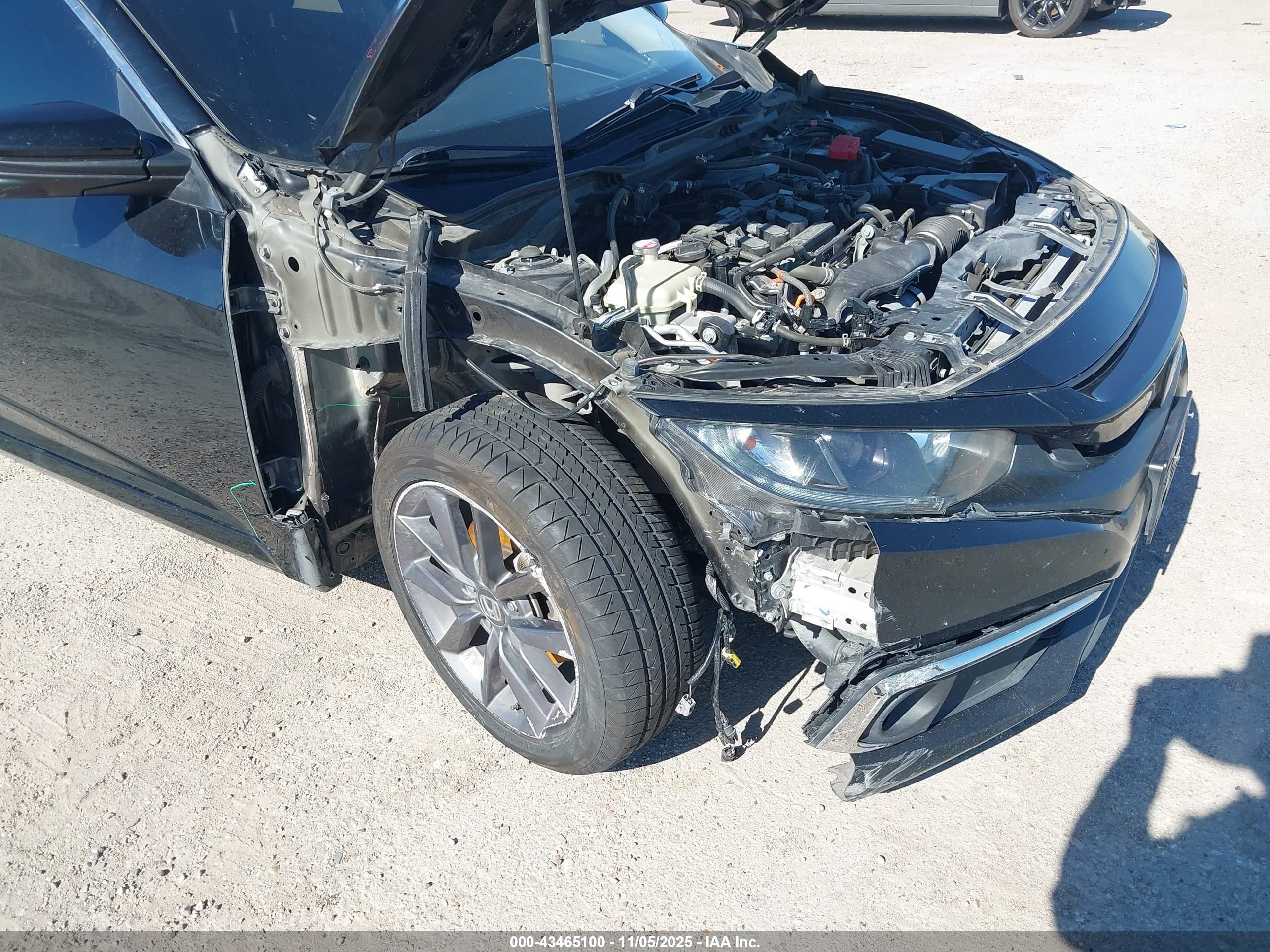 HONDA CIVIC image 6
