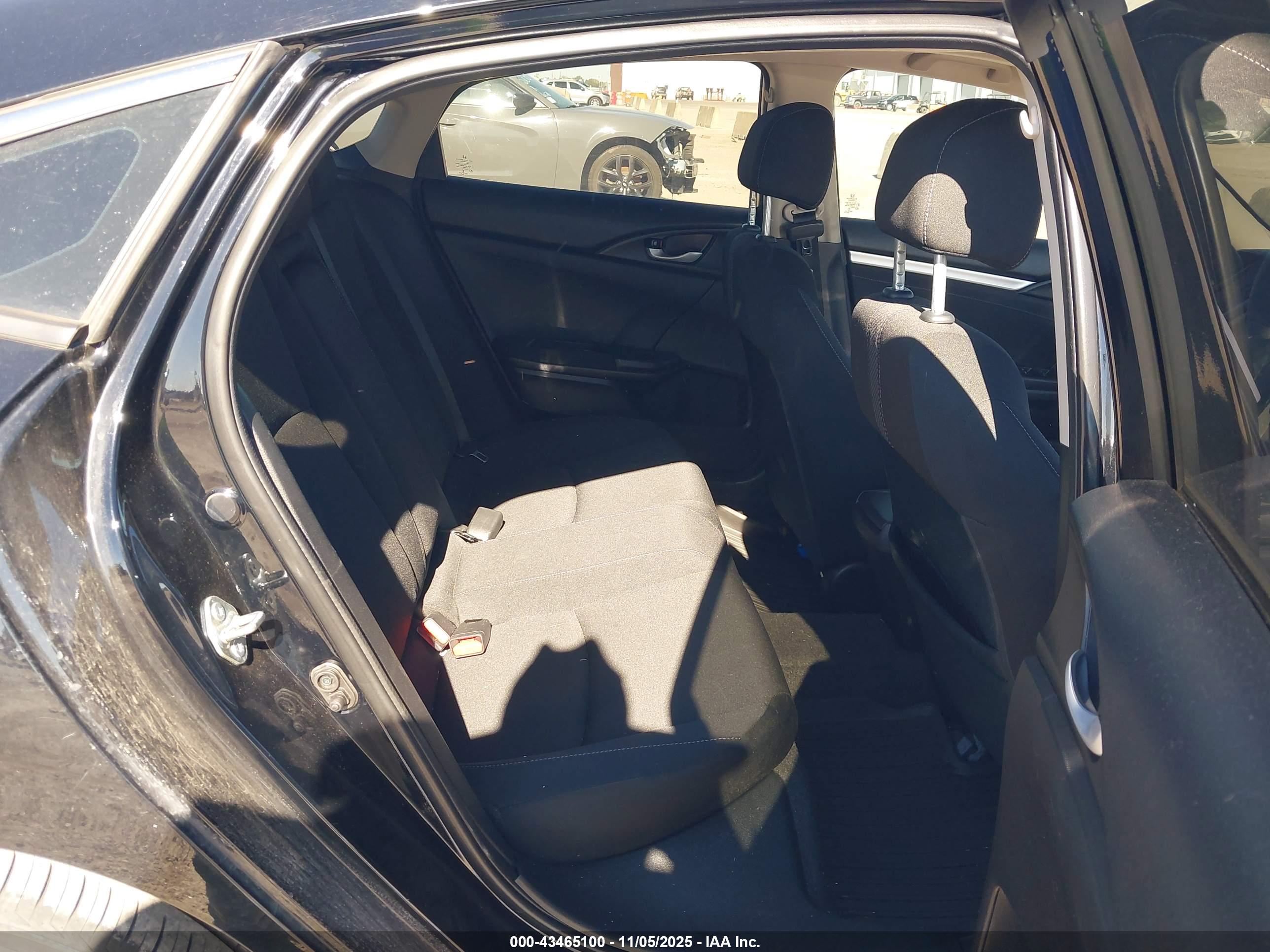 HONDA CIVIC image 8
