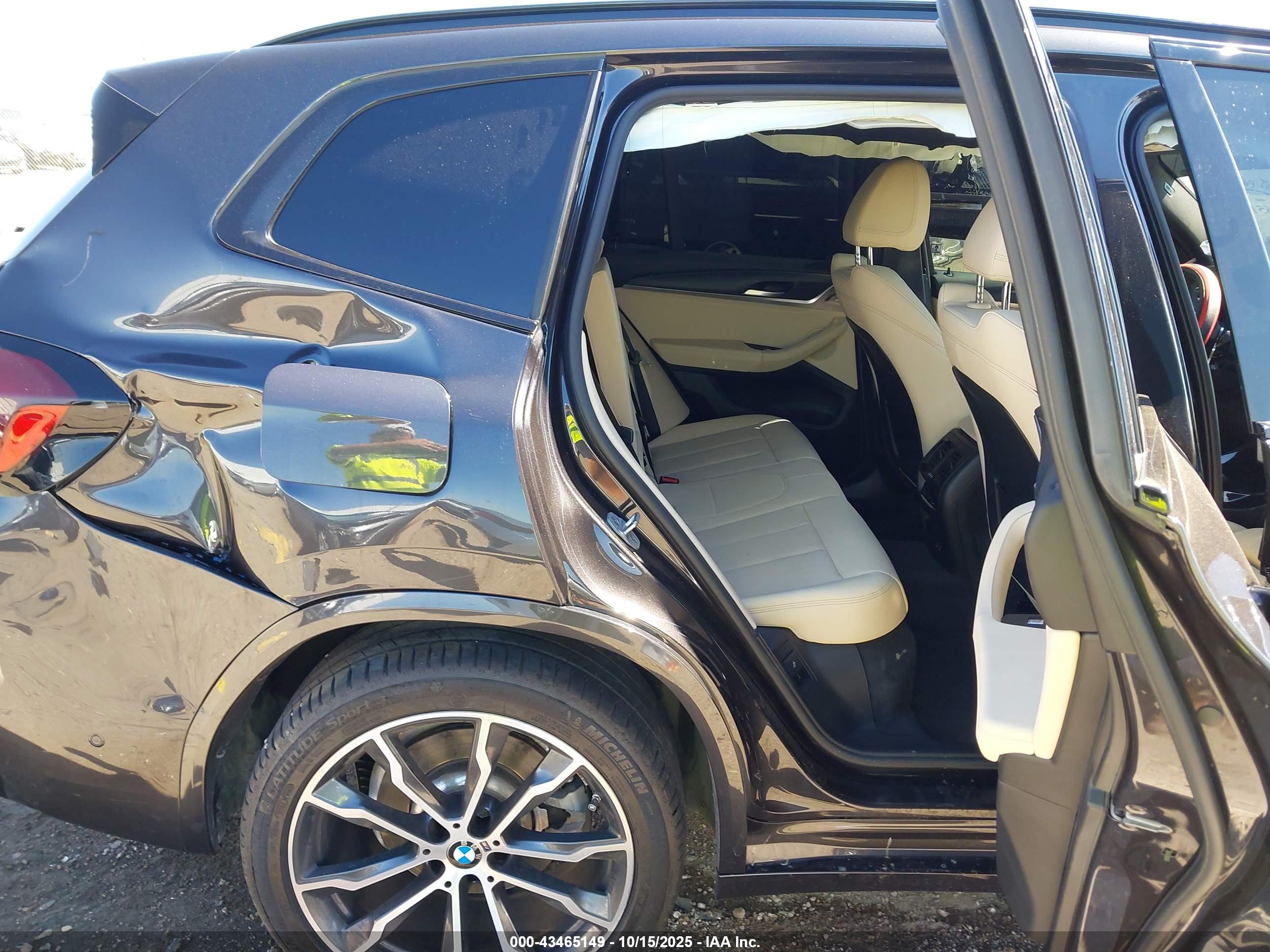 BMW X3 image 8