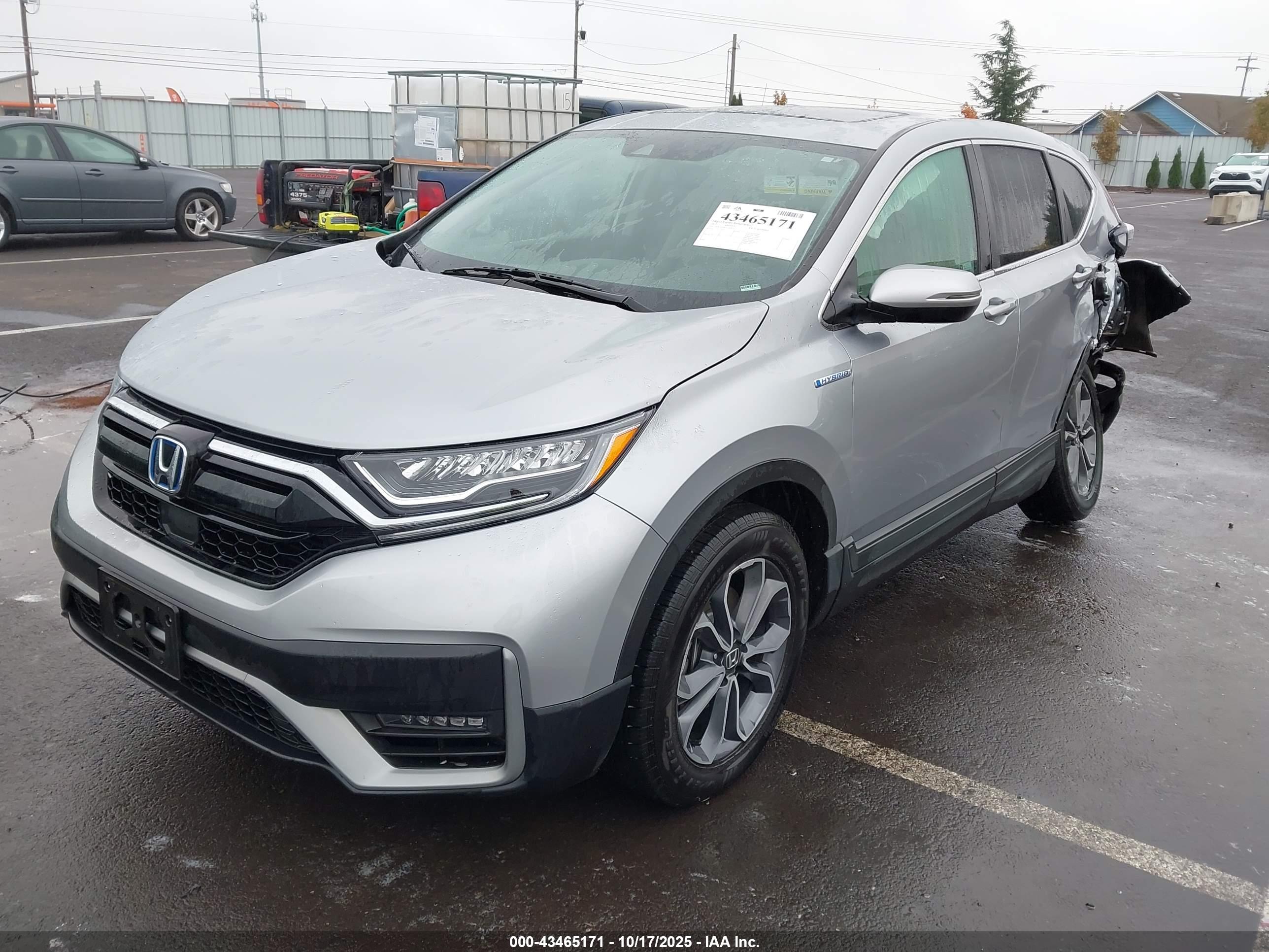 HONDA CR-V image 2