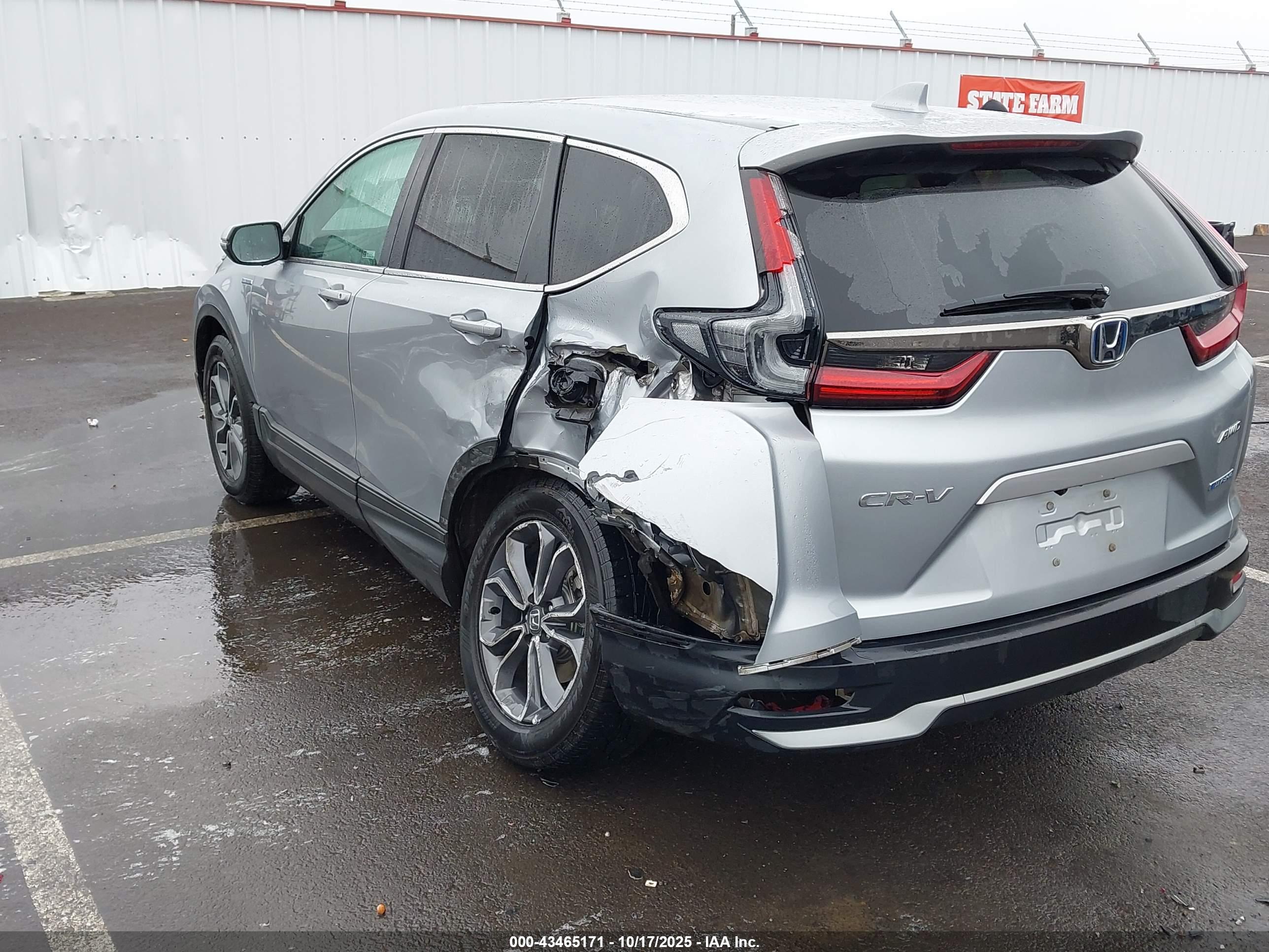 HONDA CR-V image 3