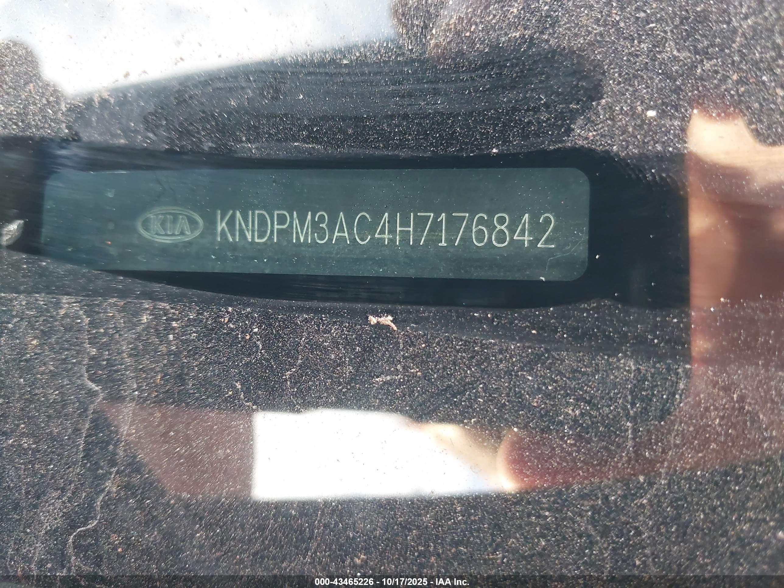 KIA SPORTAGE image 9
