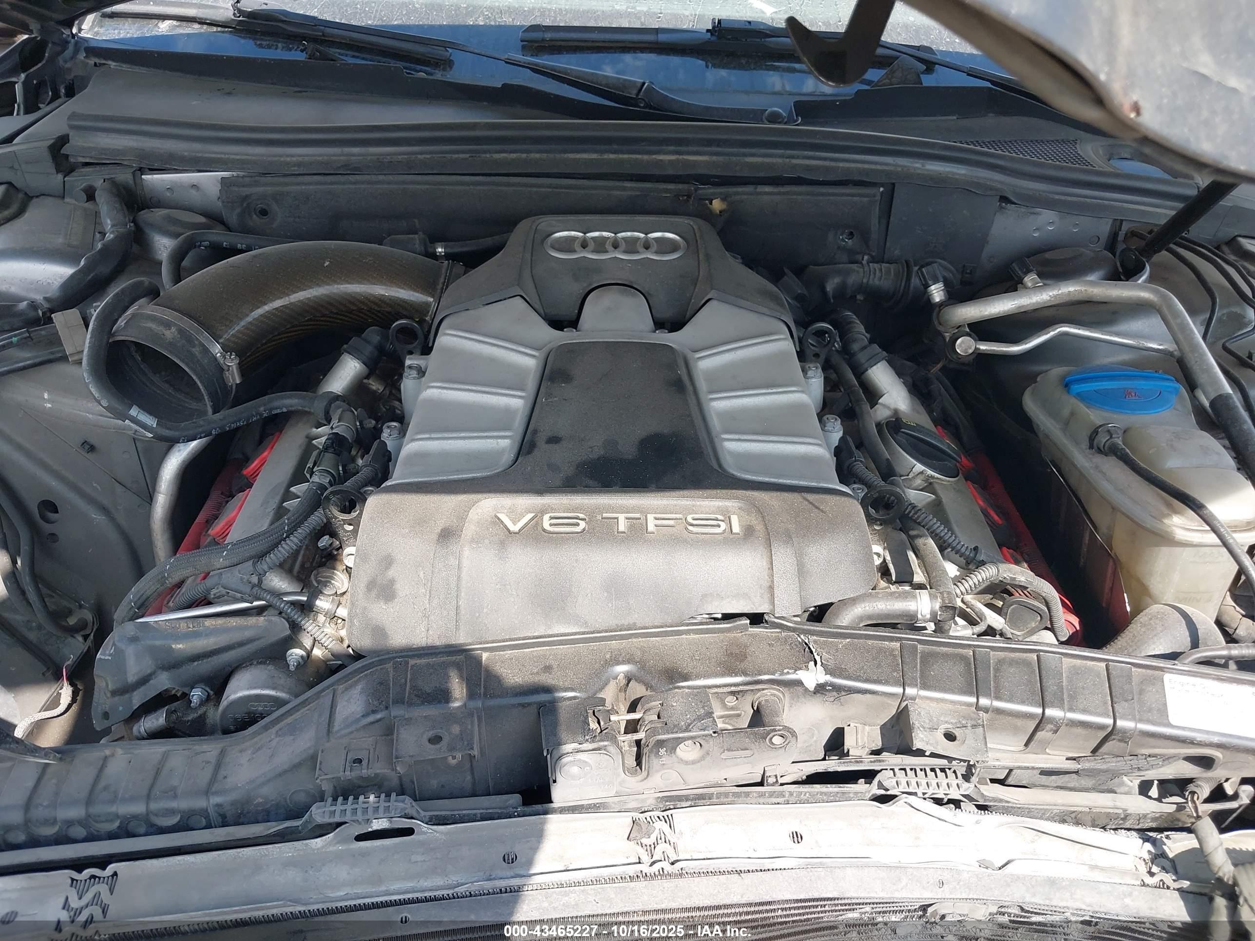 AUDI S4 image 10