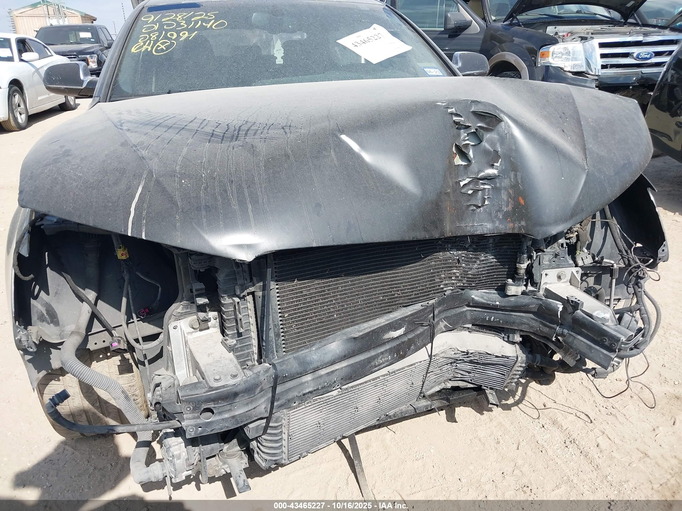 AUDI S4 image 6