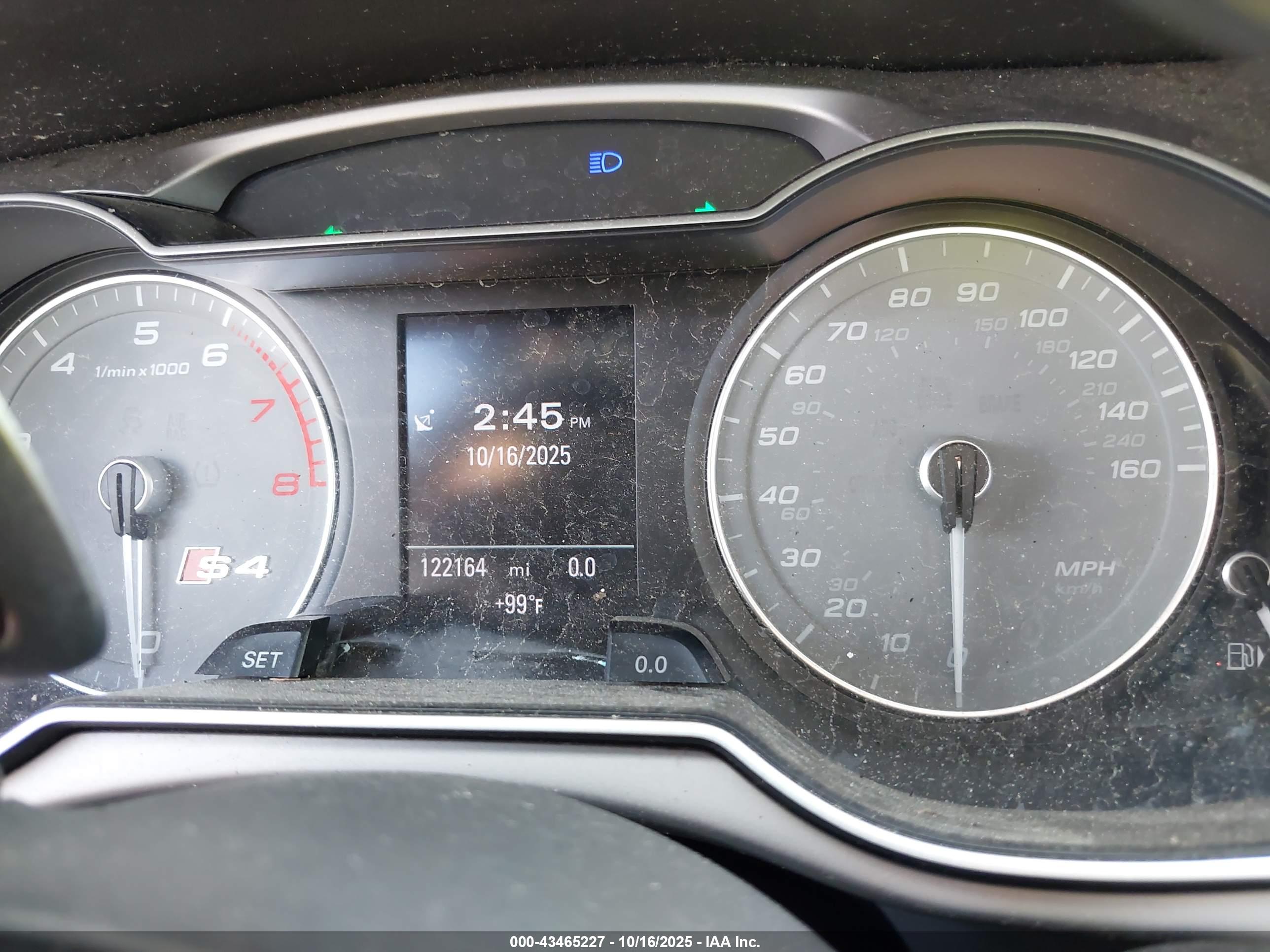 AUDI S4 image 7