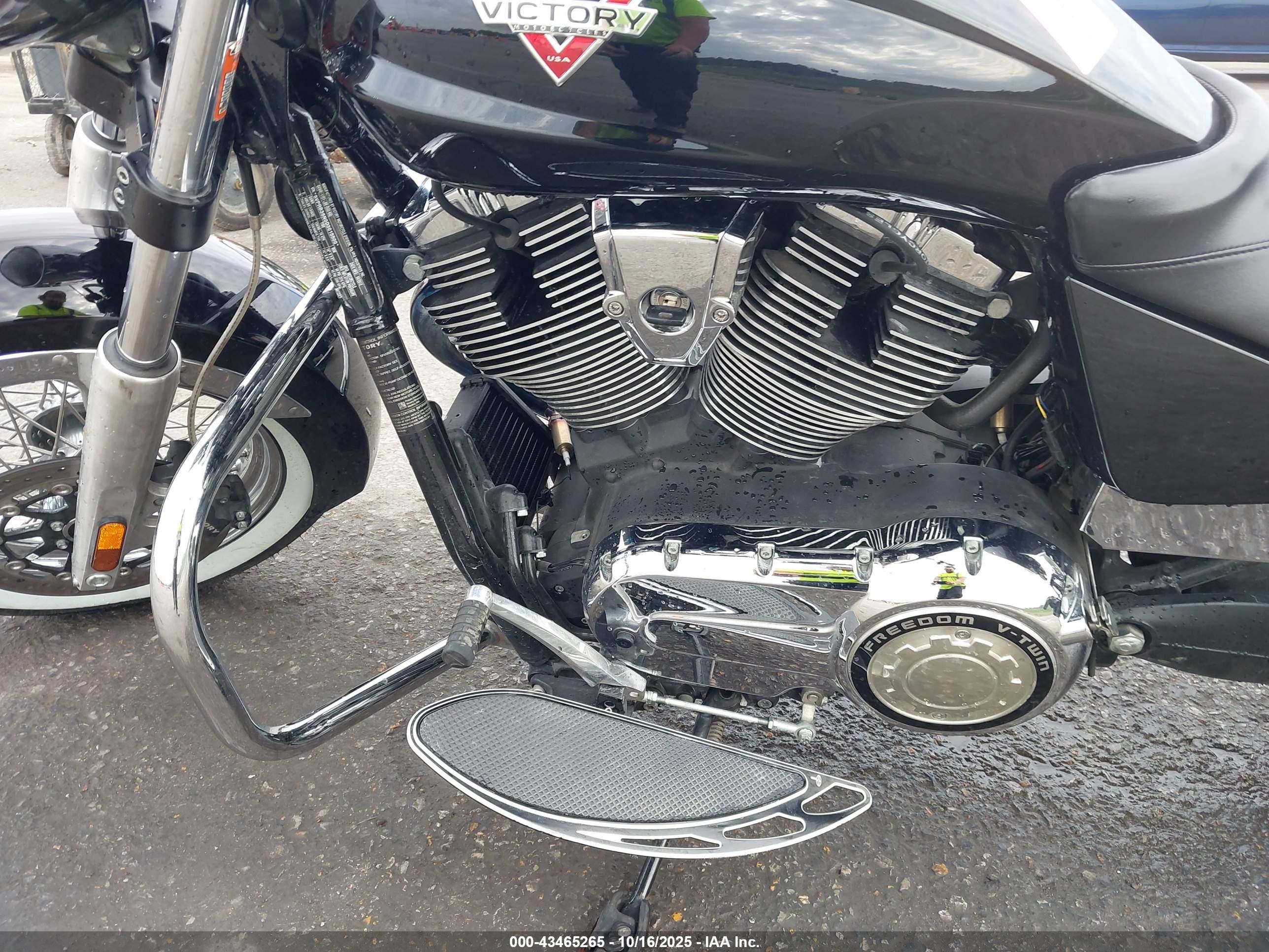 VICTORY MOTORCYCLES image 9
