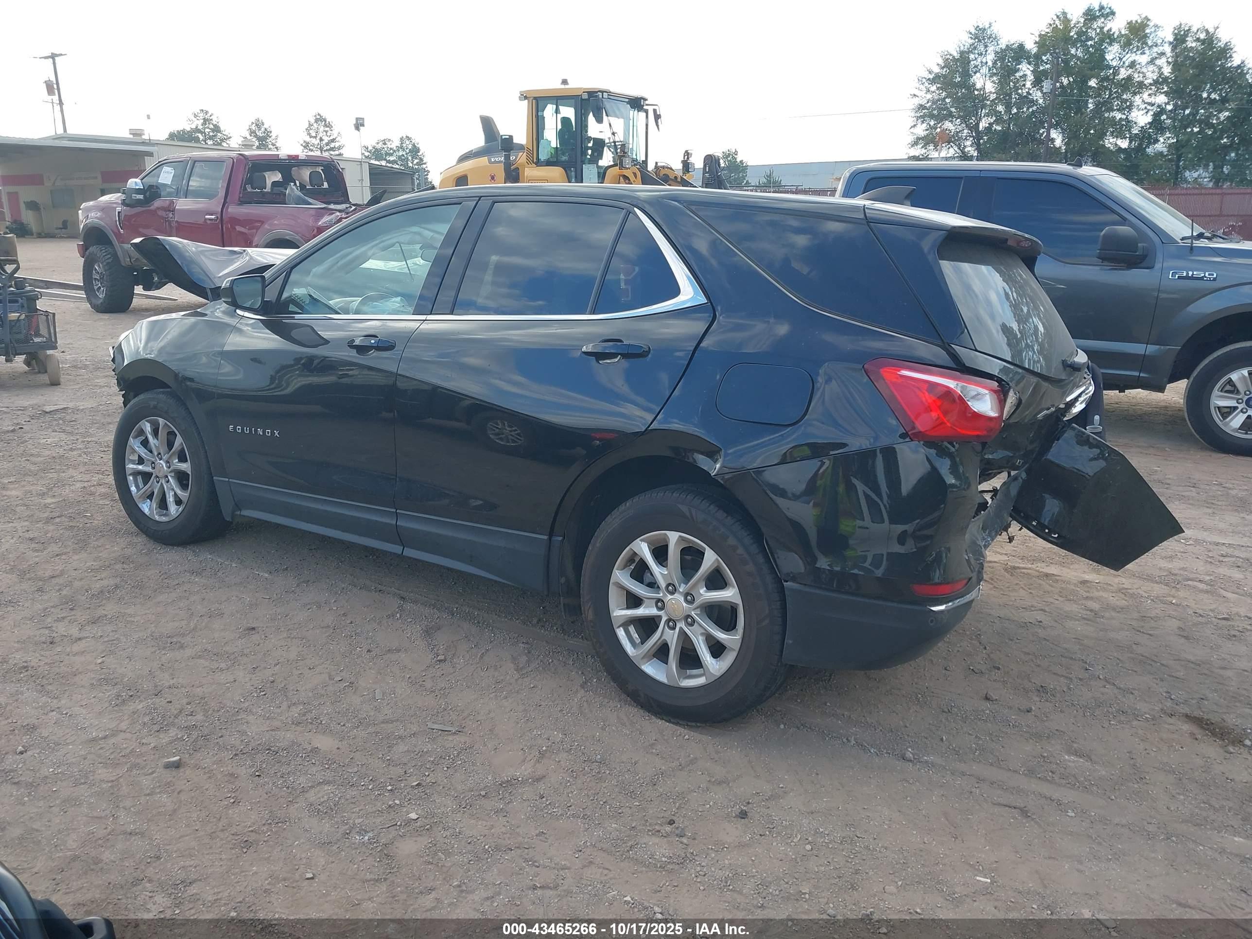 CHEVROLET EQUINOX image 3