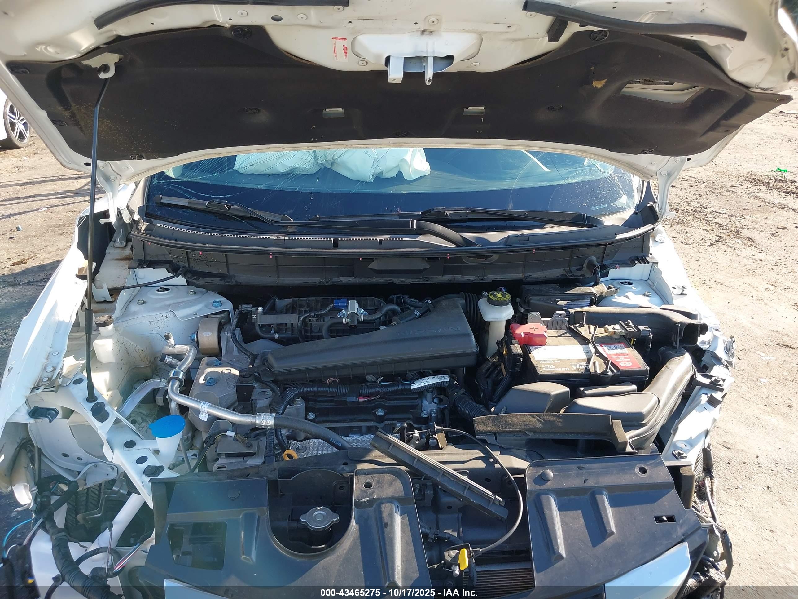 NISSAN ROGUE image 10