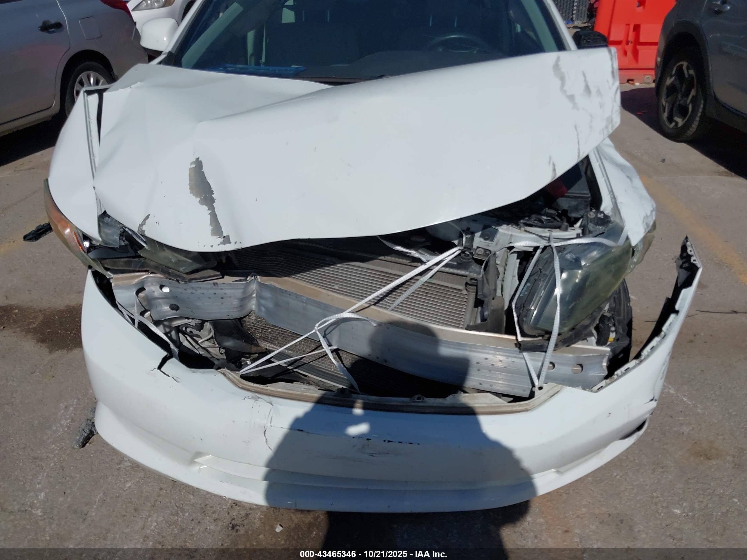 HONDA CIVIC image 6