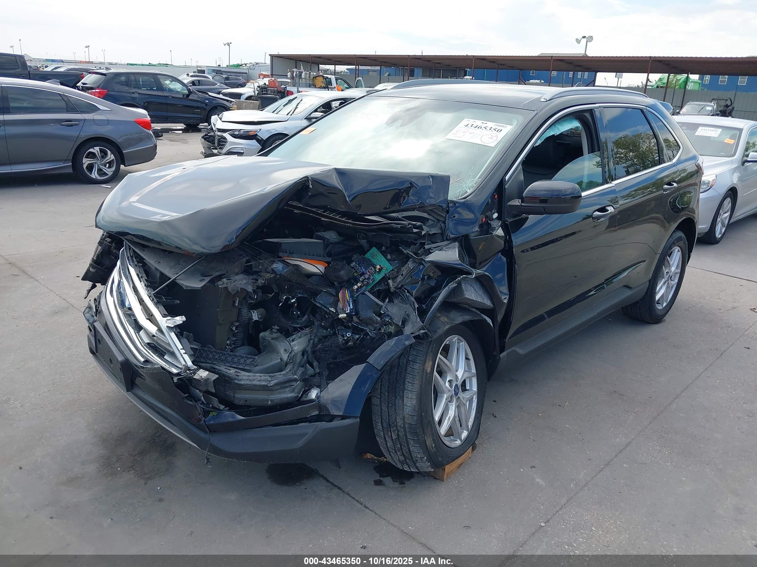 FORD EDGE image 2