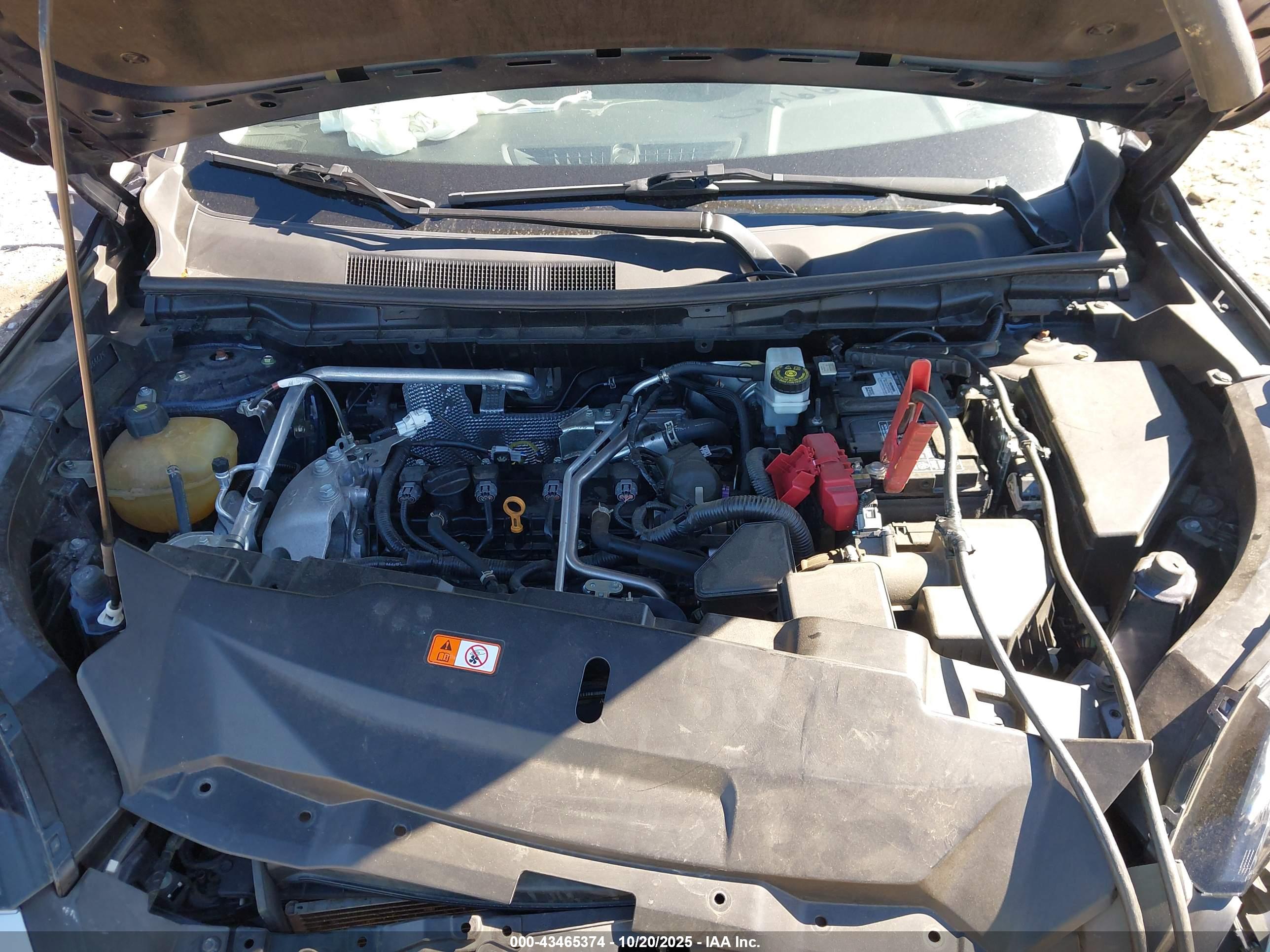 MITSUBISHI OUTLANDER image 10