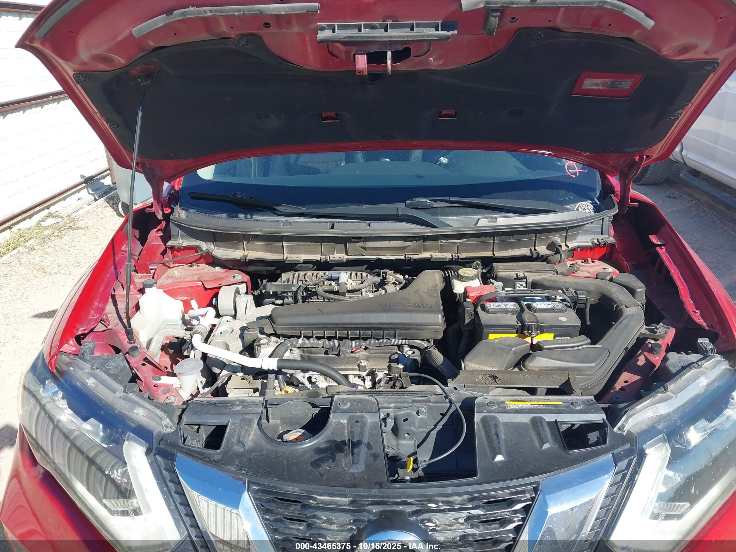 NISSAN ROGUE image 10