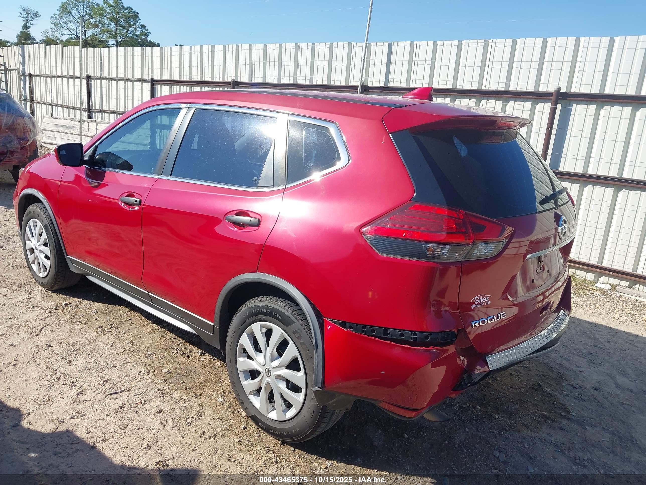 NISSAN ROGUE image 3