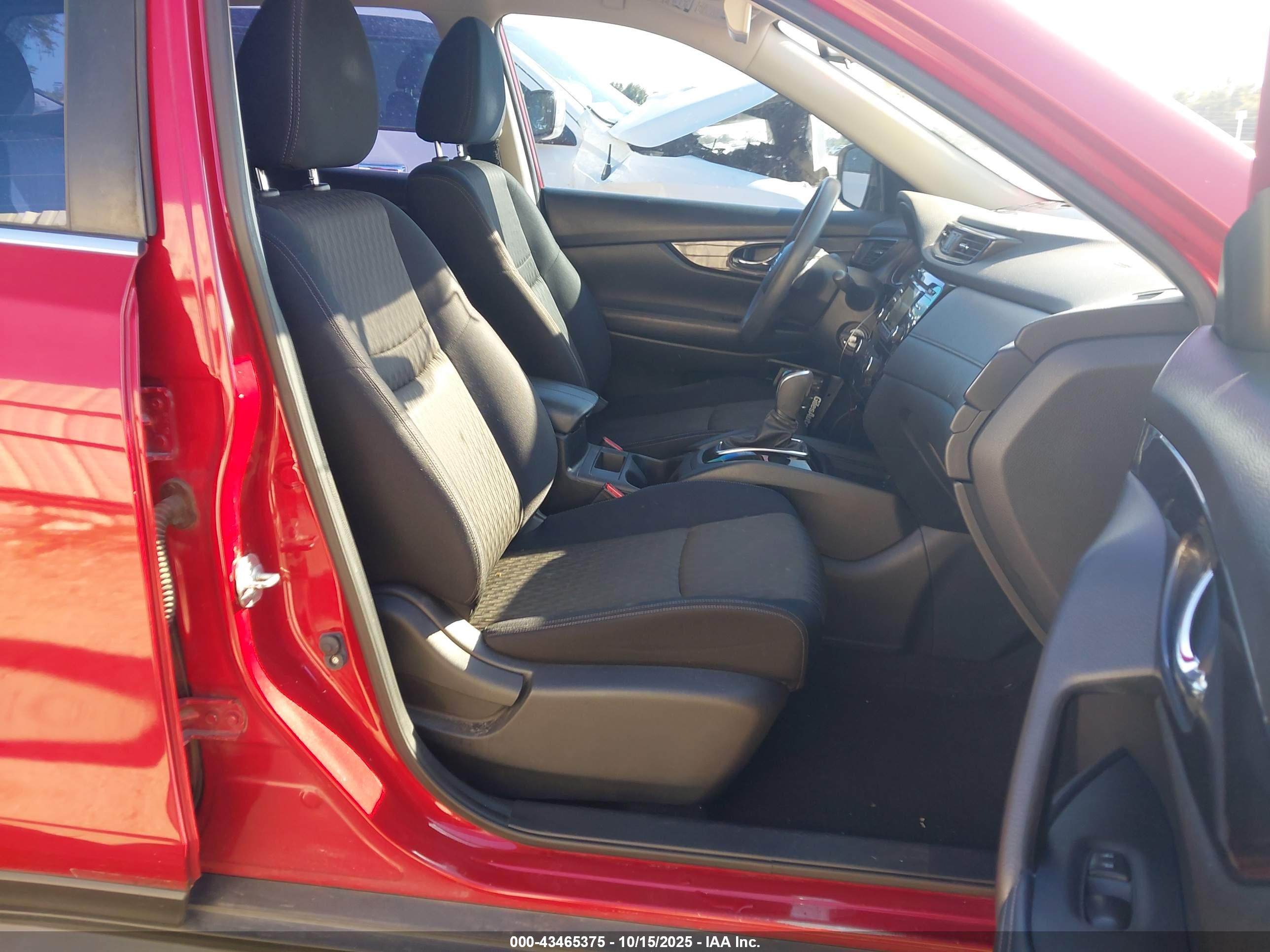 NISSAN ROGUE image 5