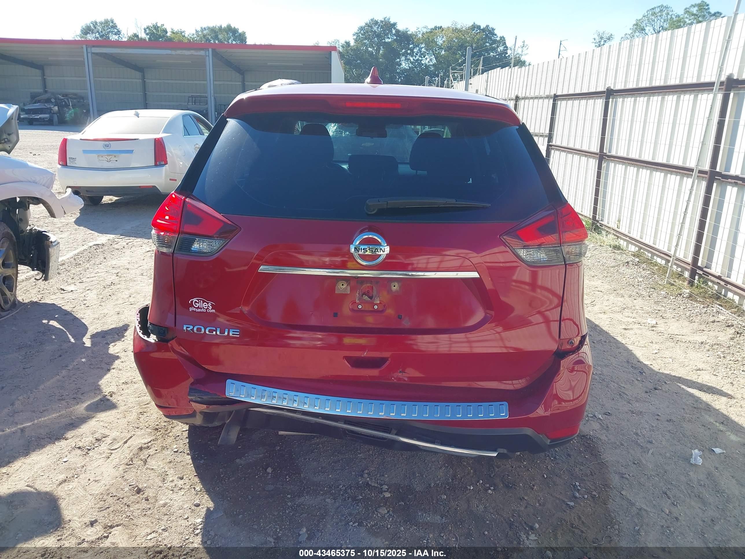 NISSAN ROGUE image 6