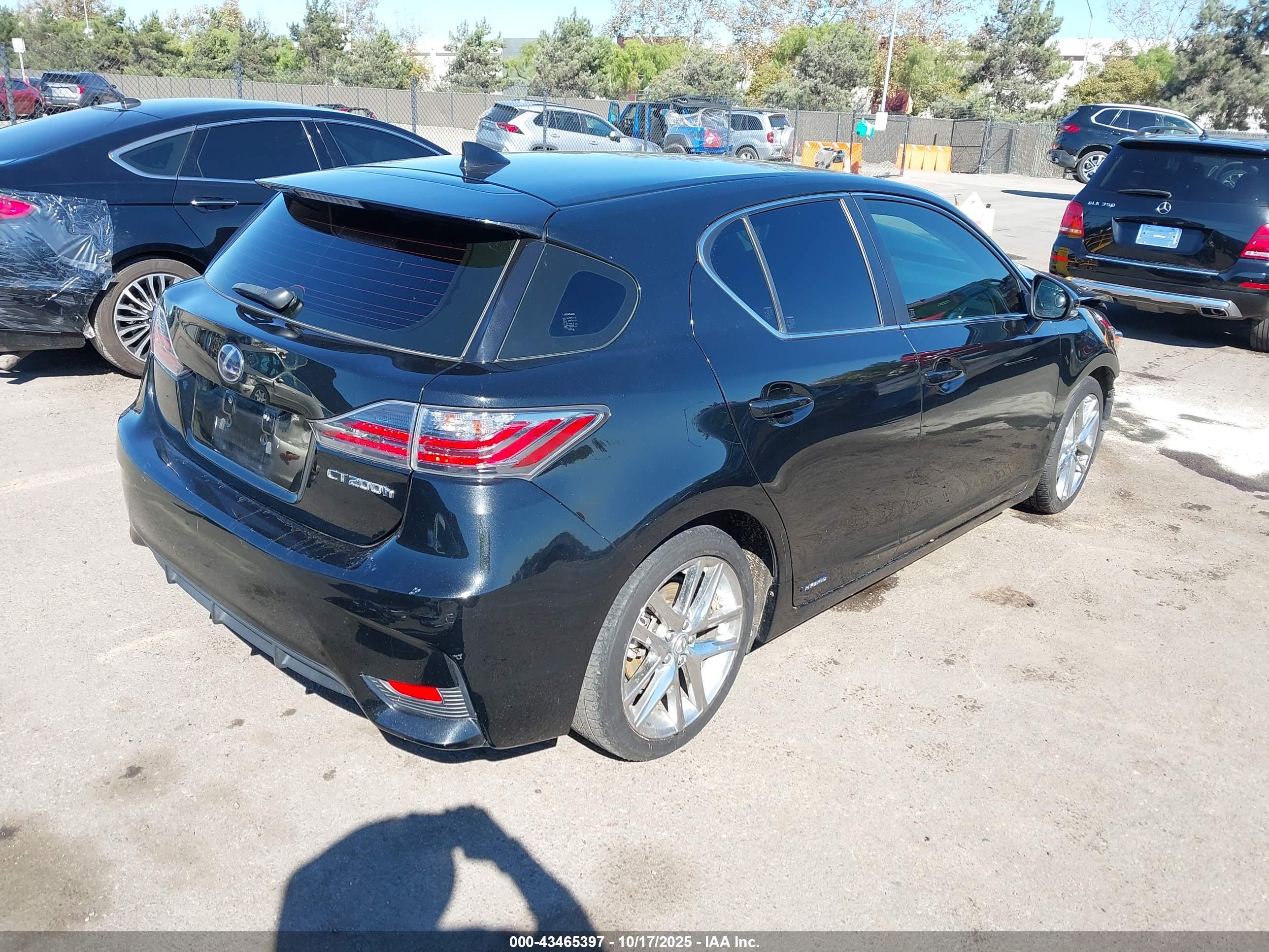 LEXUS CT image 4