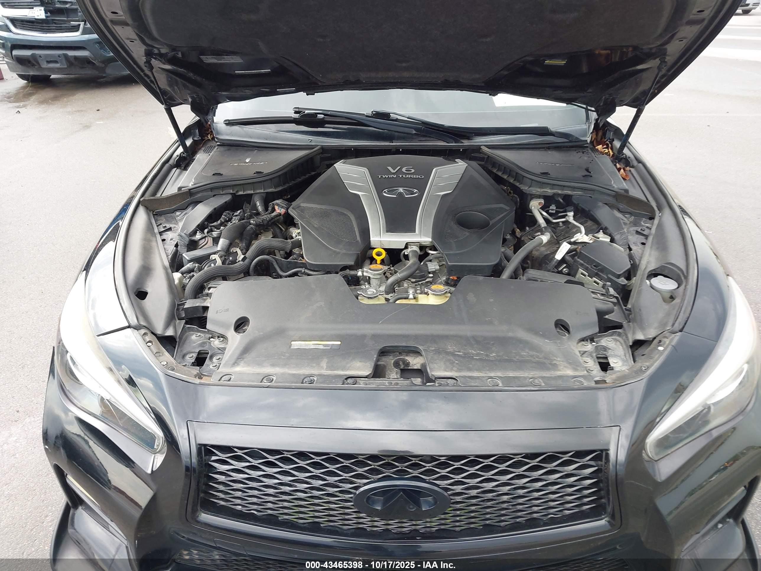 INFINITI Q50 image 10