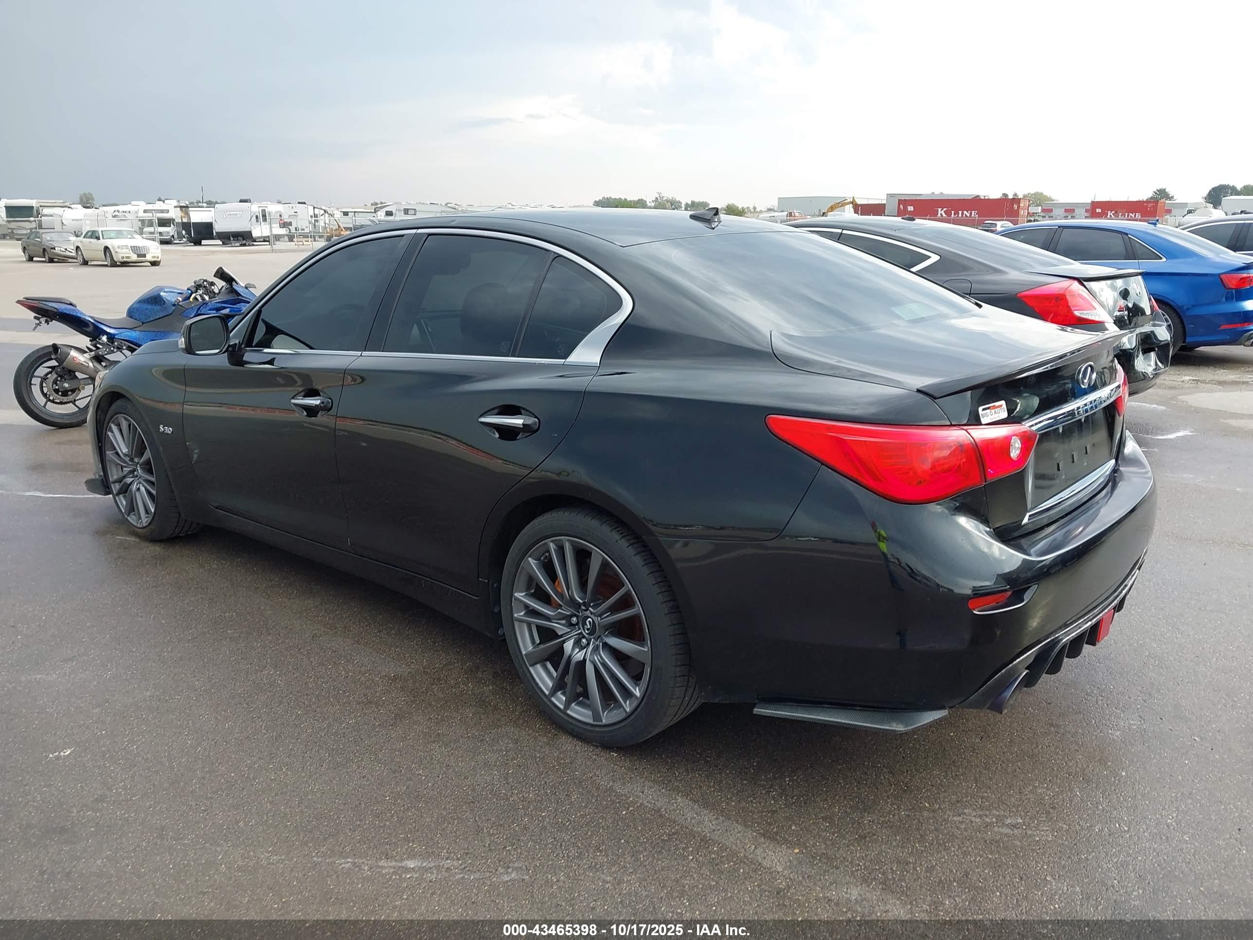 INFINITI Q50 image 3