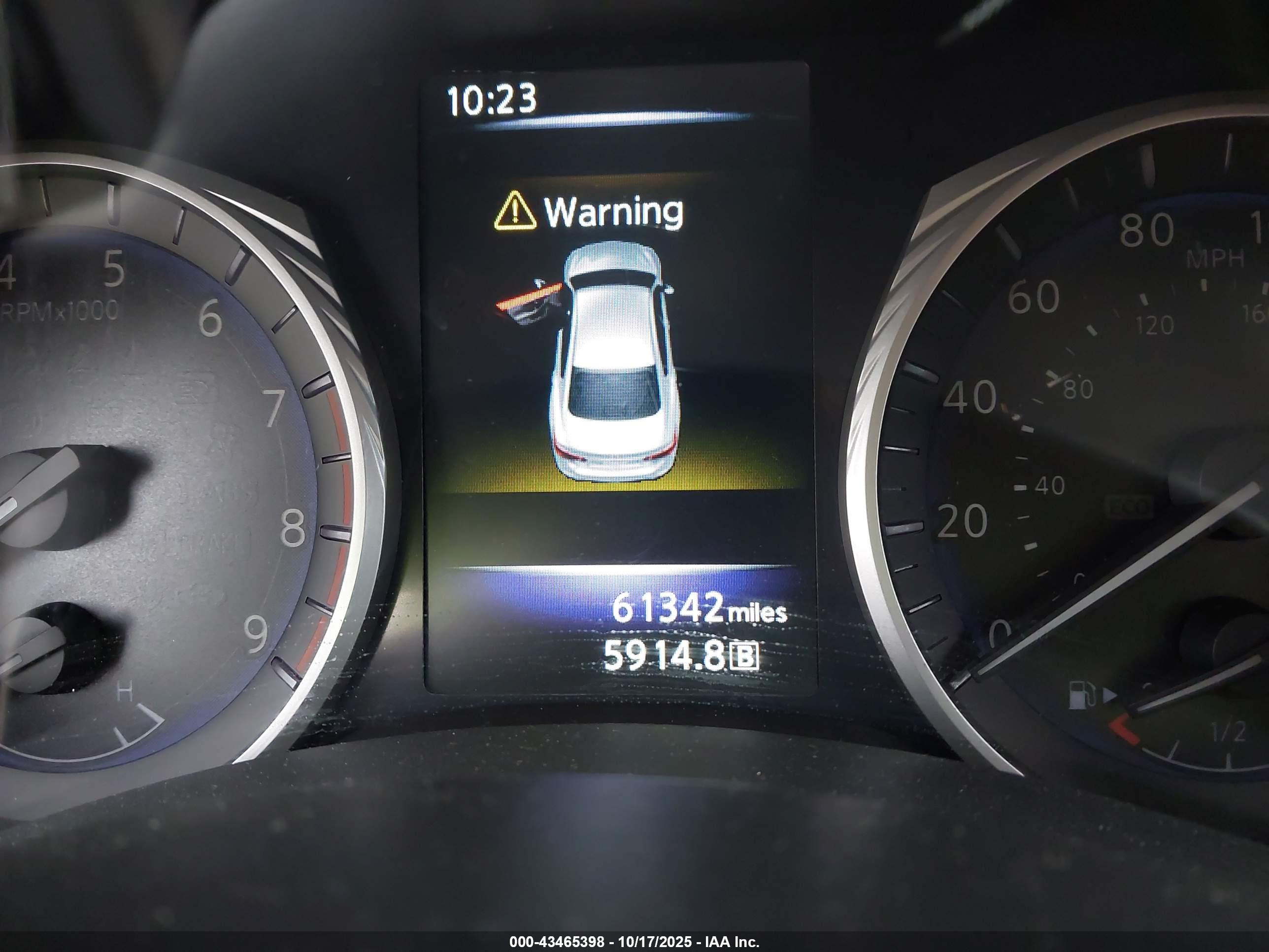 INFINITI Q50 image 7