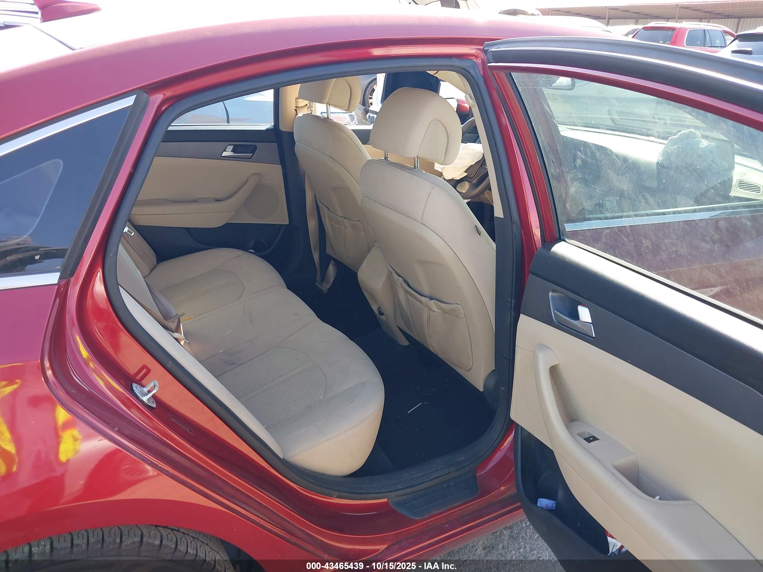 HYUNDAI SONATA image 8