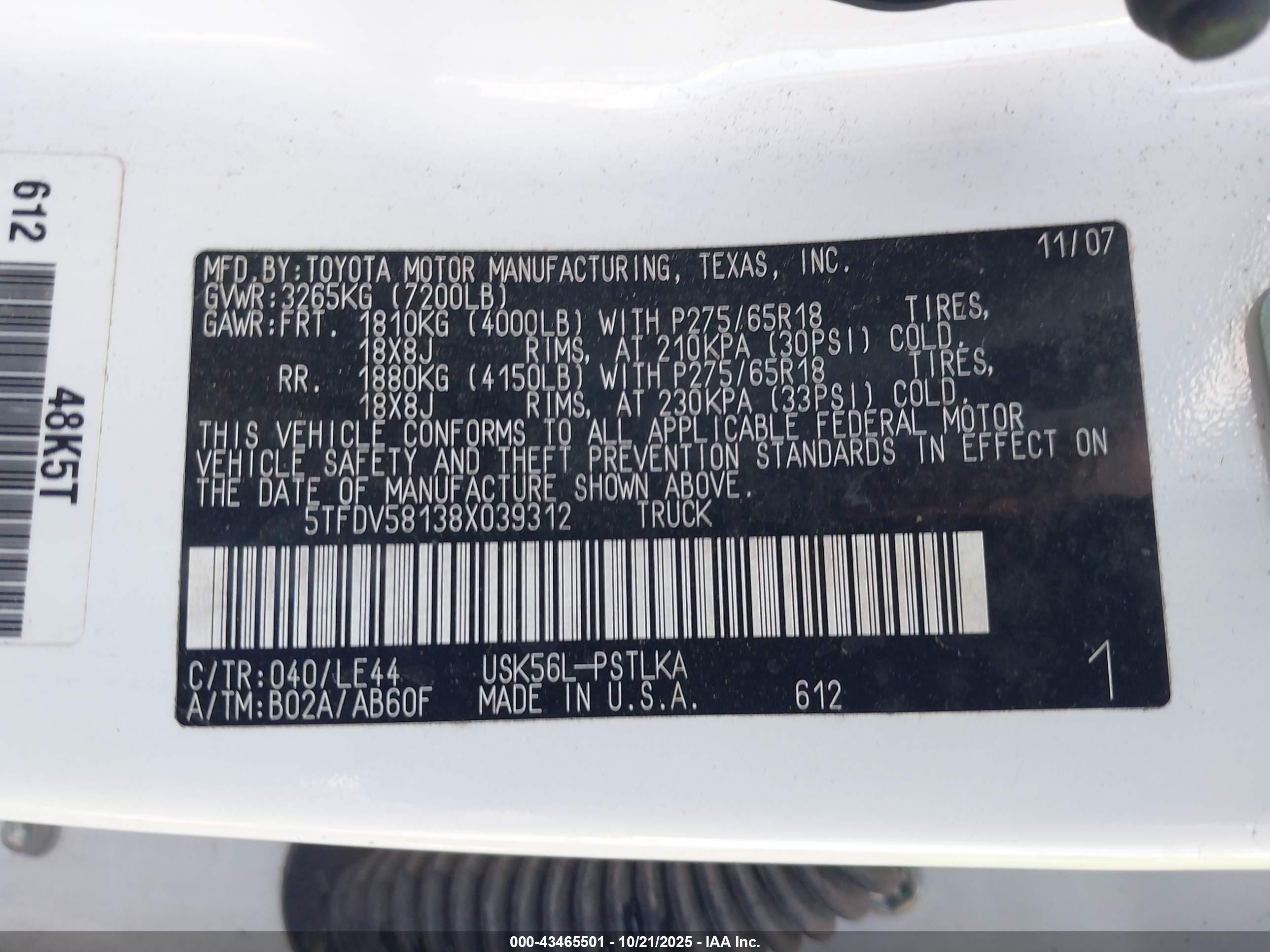 TOYOTA TUNDRA image 9