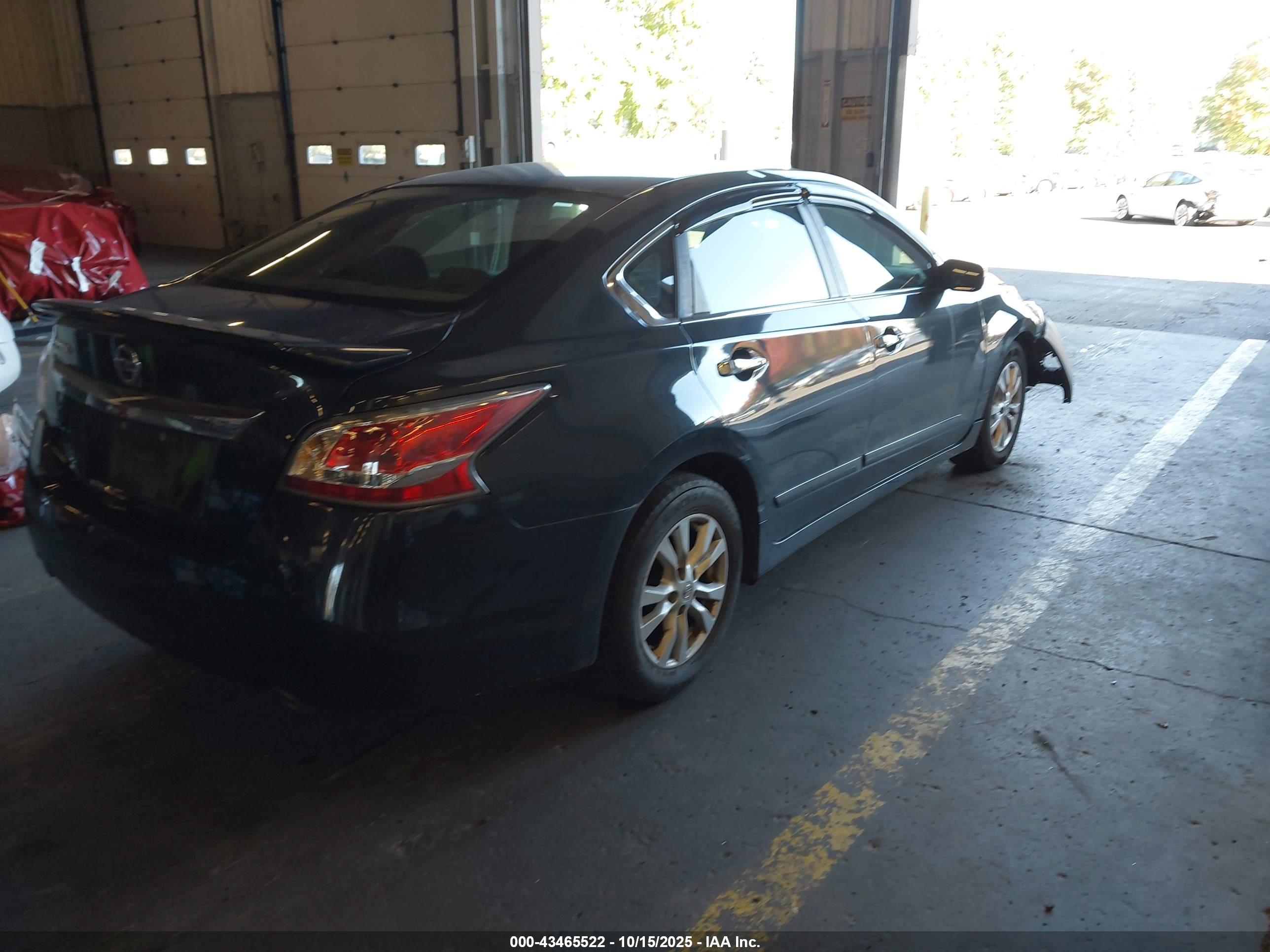 NISSAN ALTIMA image 4