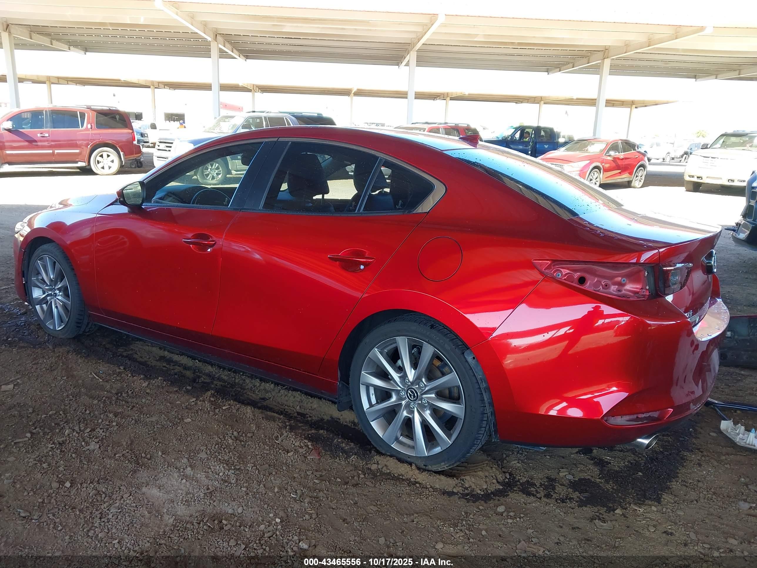 MAZDA MAZDA3 image 3