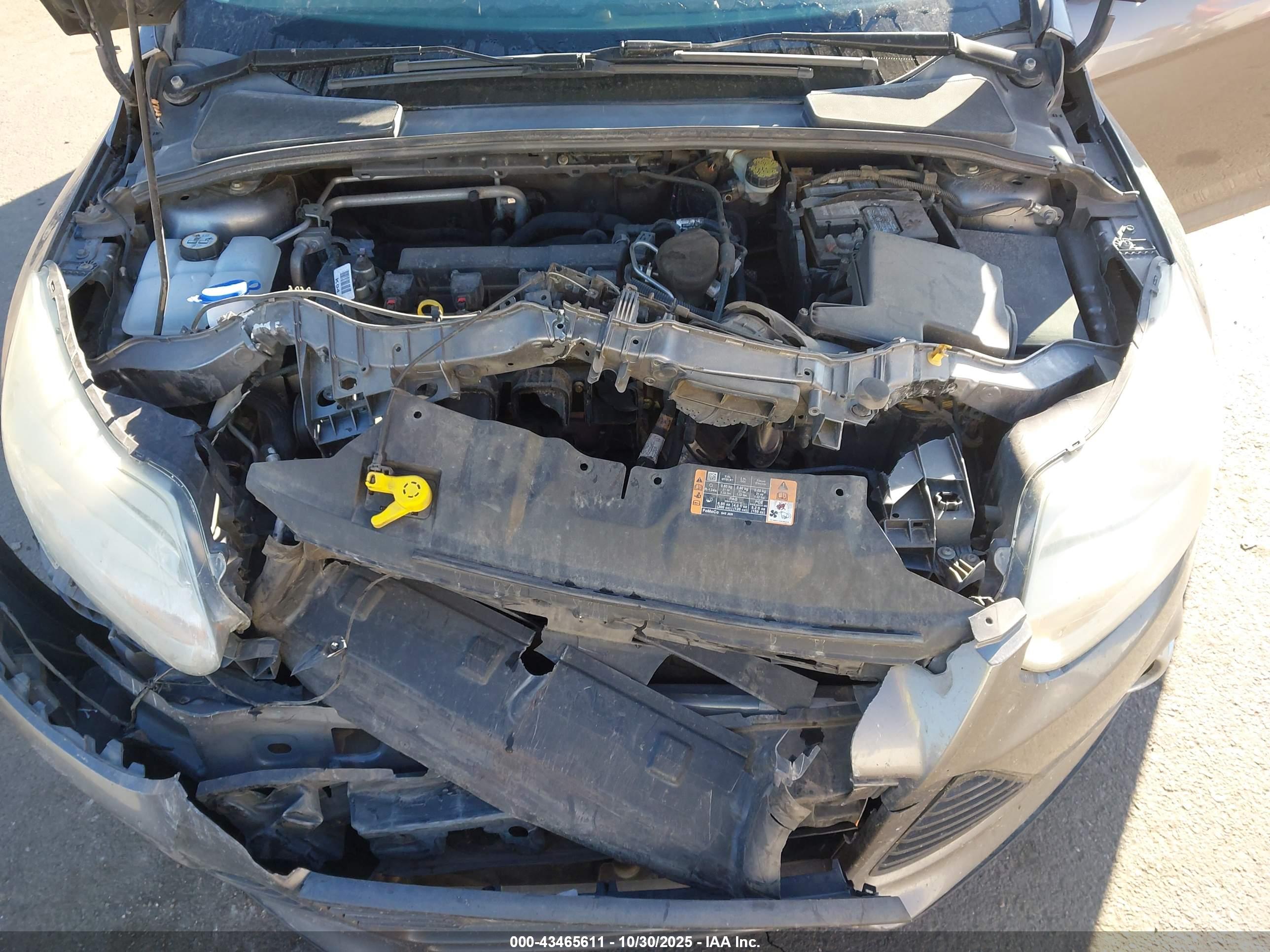 FORD FOCUS image 10