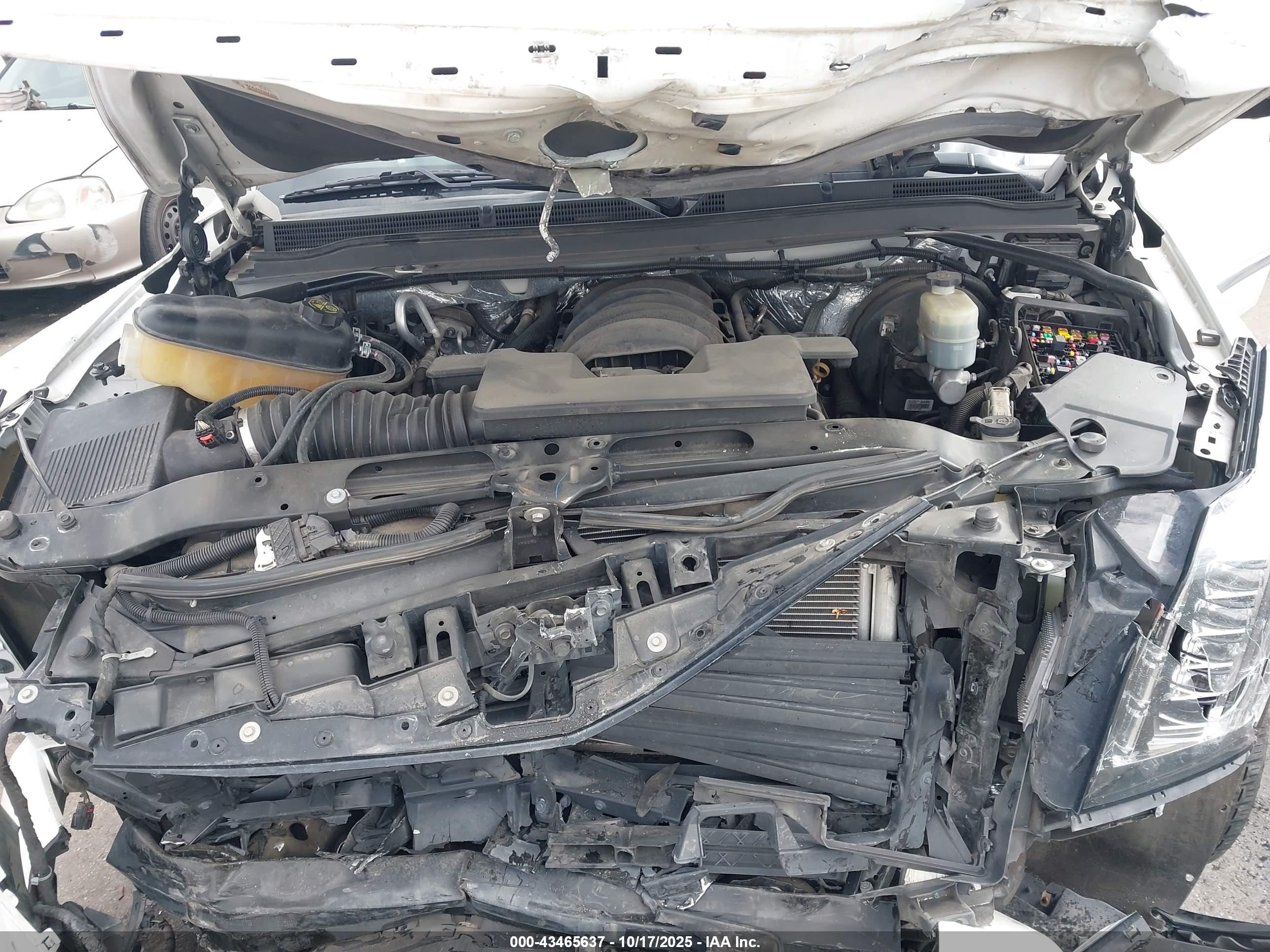 CADILLAC ESCALADE image 10