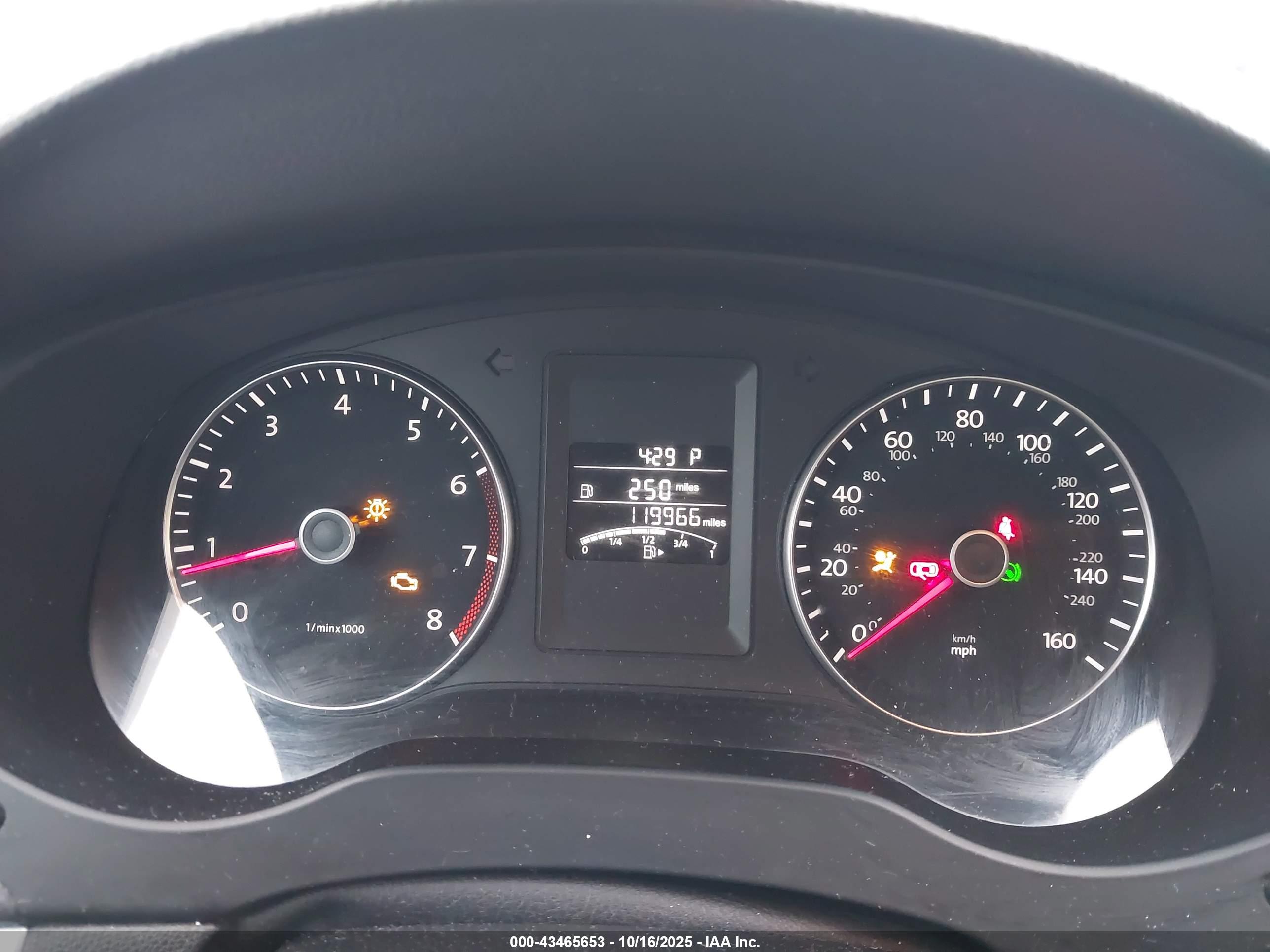 VOLKSWAGEN JETTA image 7