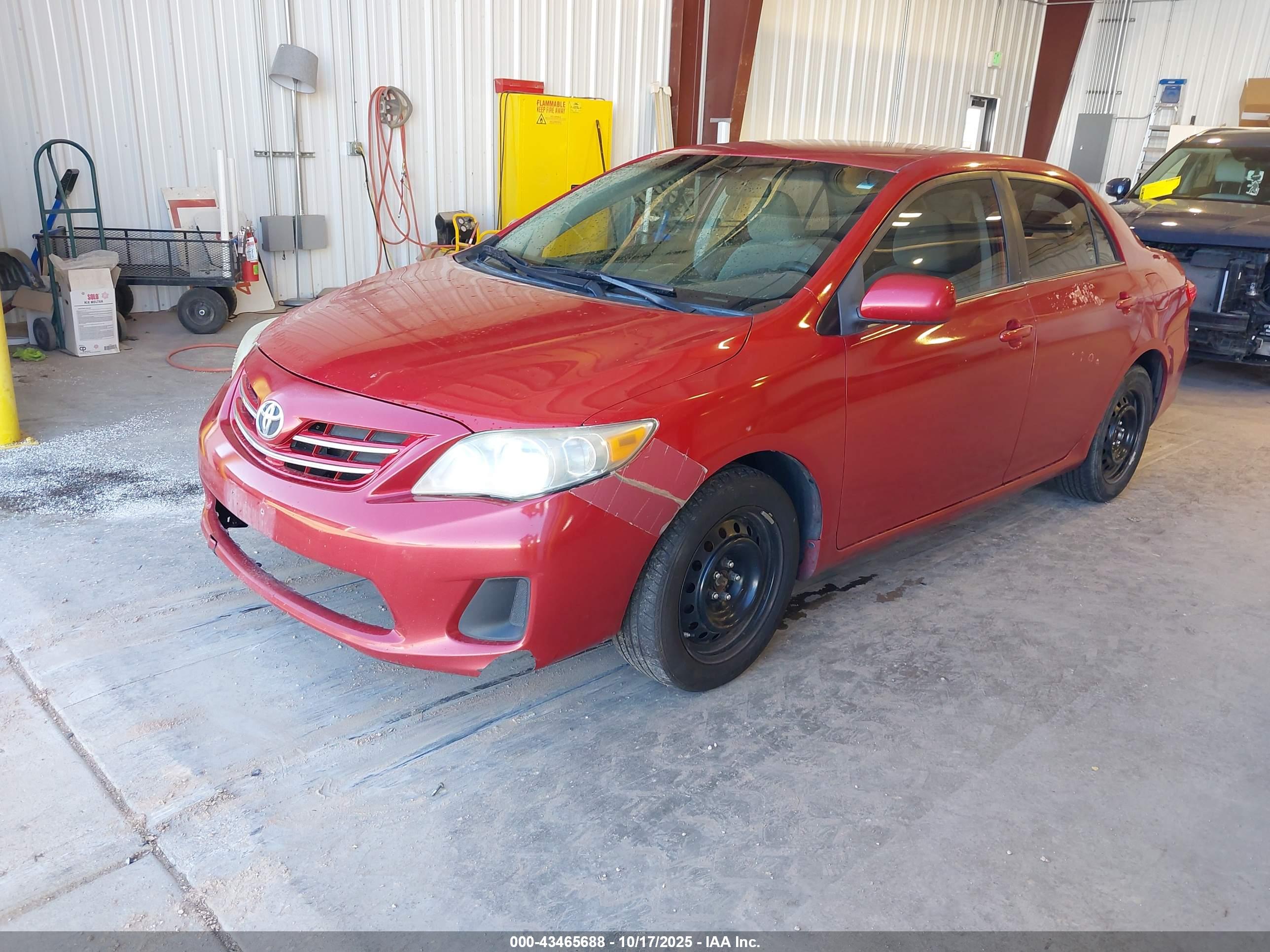 TOYOTA COROLLA image 2