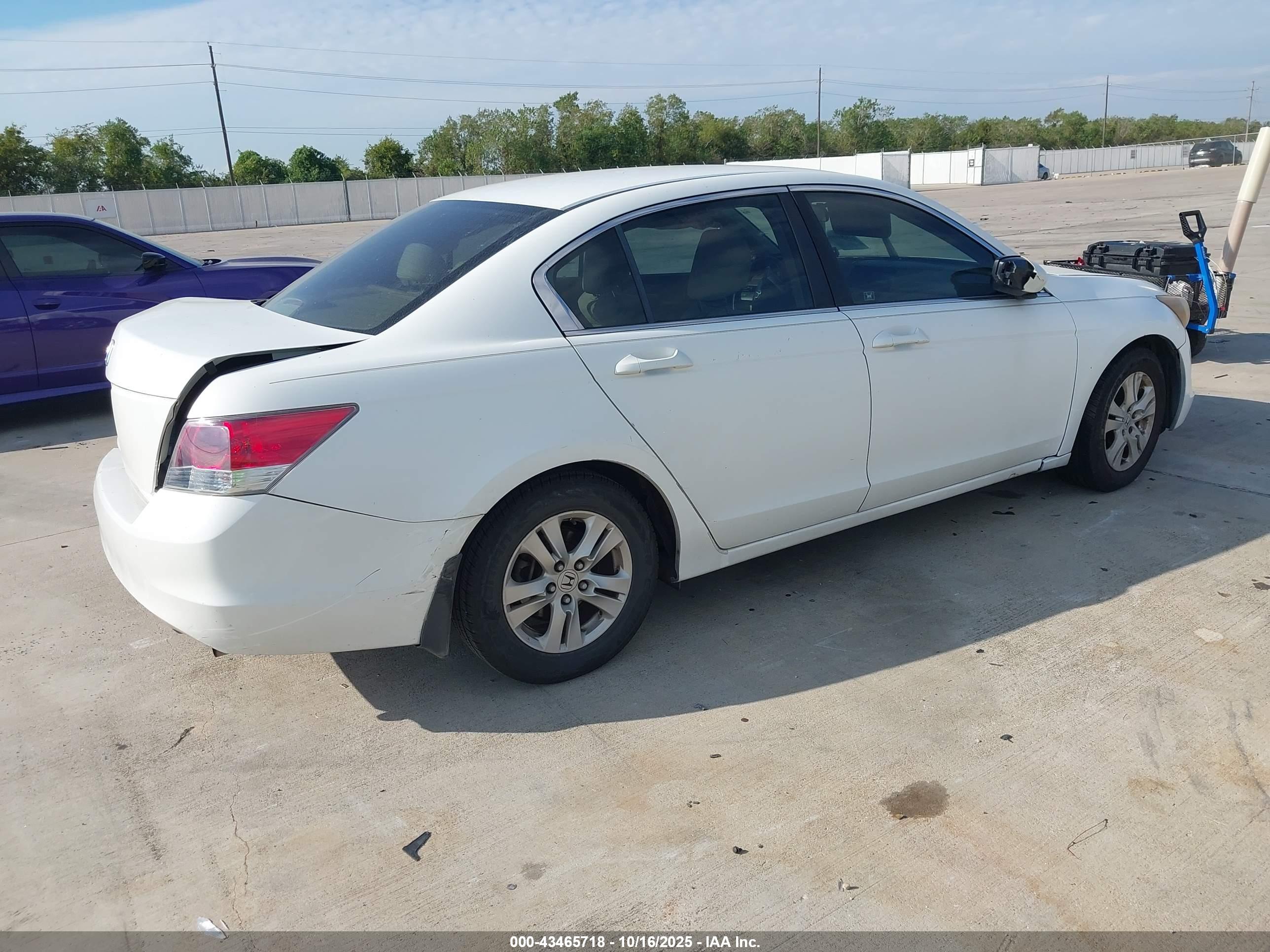 HONDA ACCORD image 4