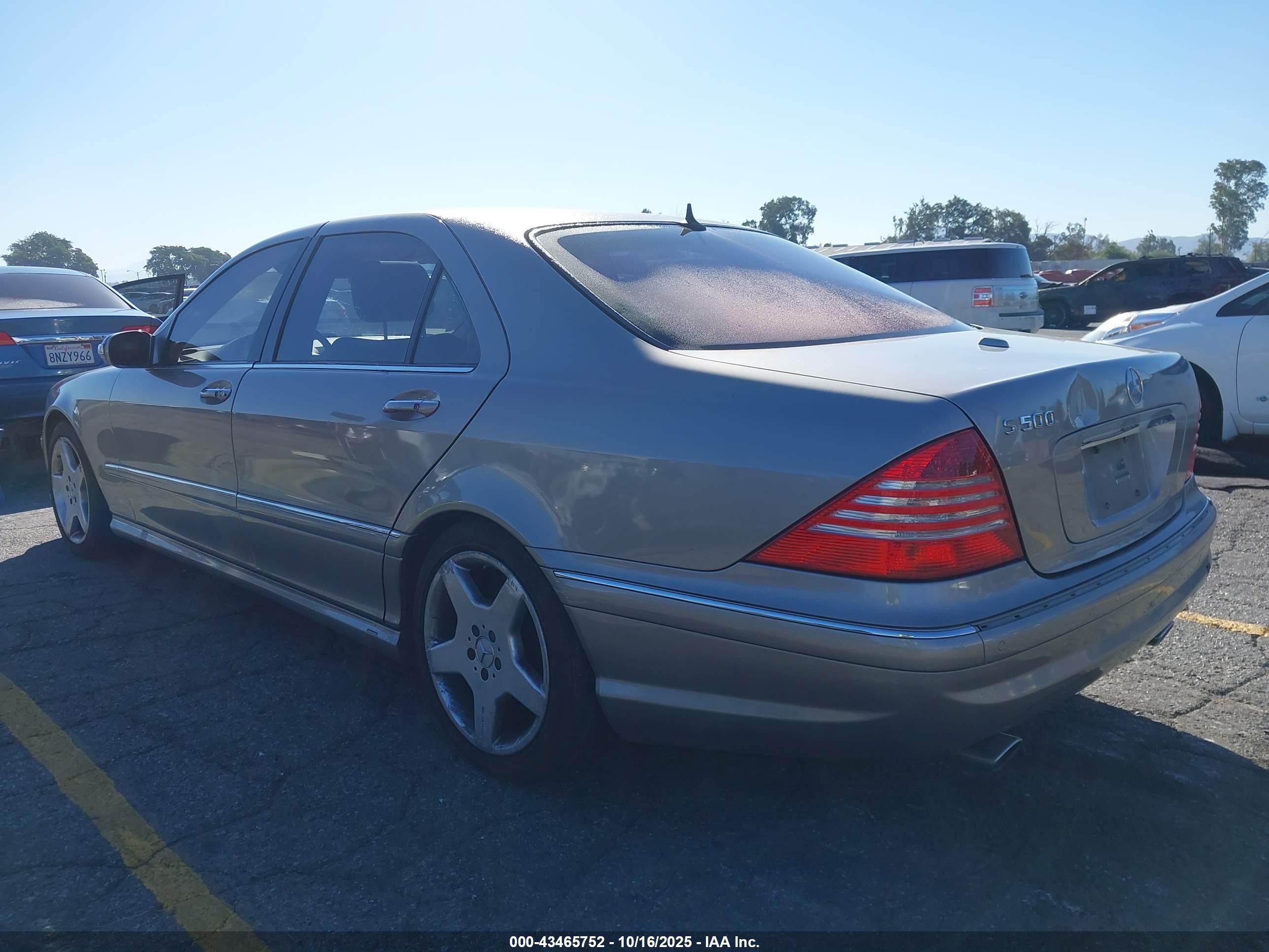 MERCEDES-BENZ S image 3