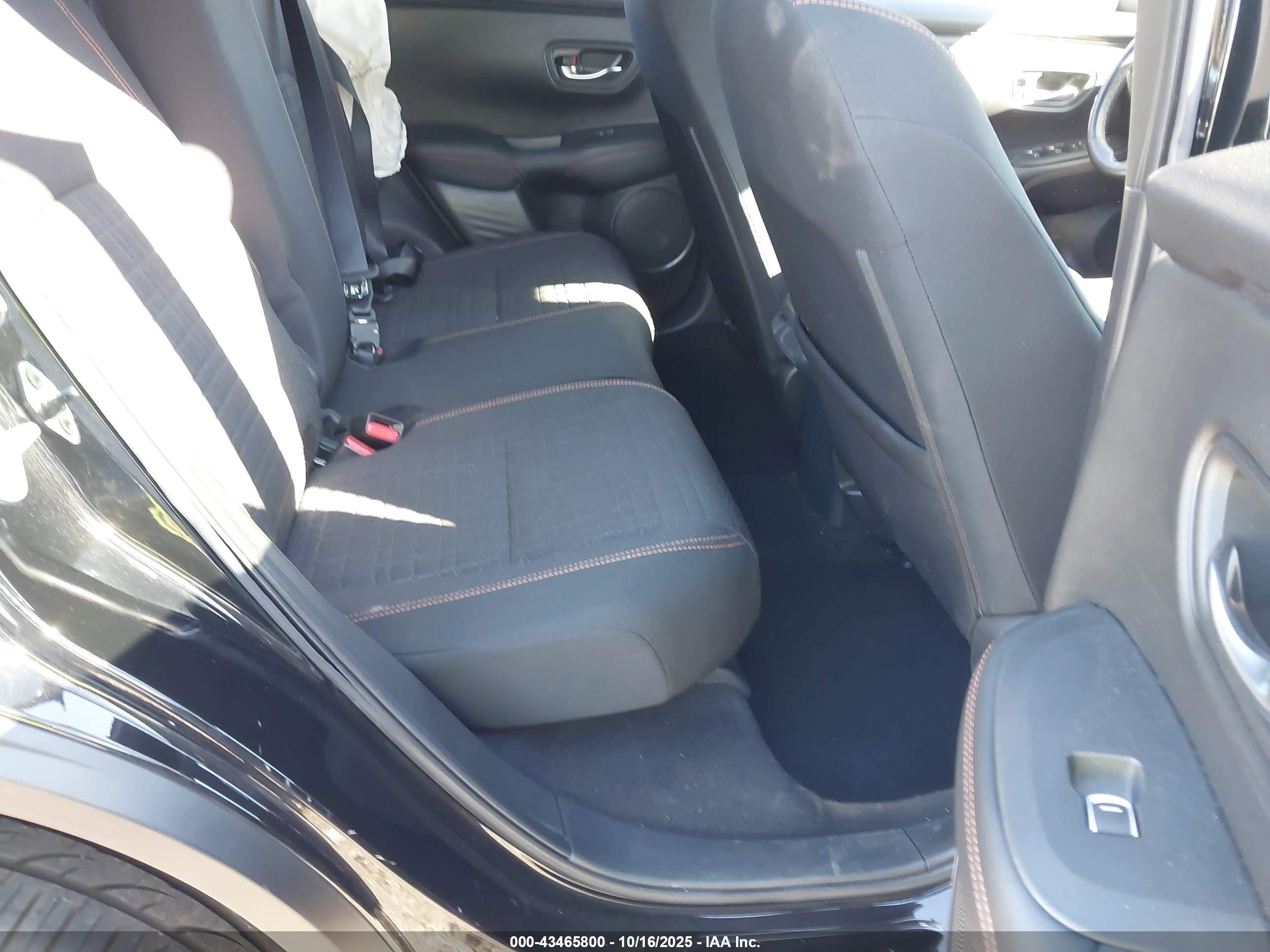 HONDA HR-V image 8