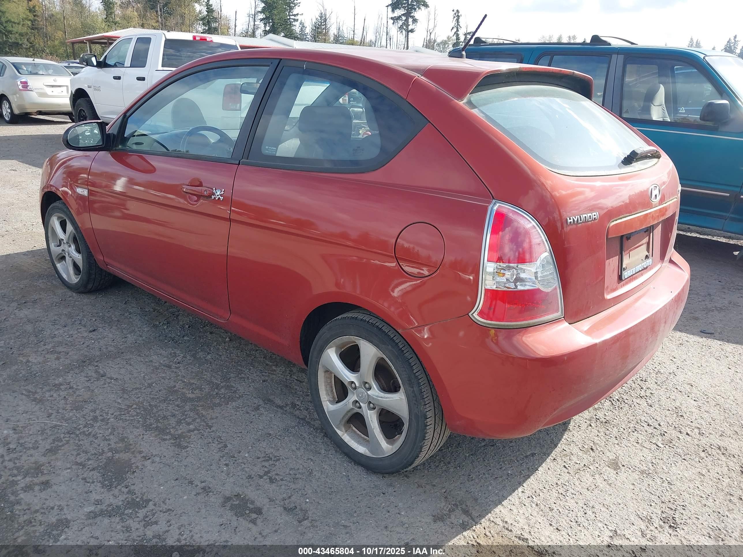 HYUNDAI ACCENT image 3