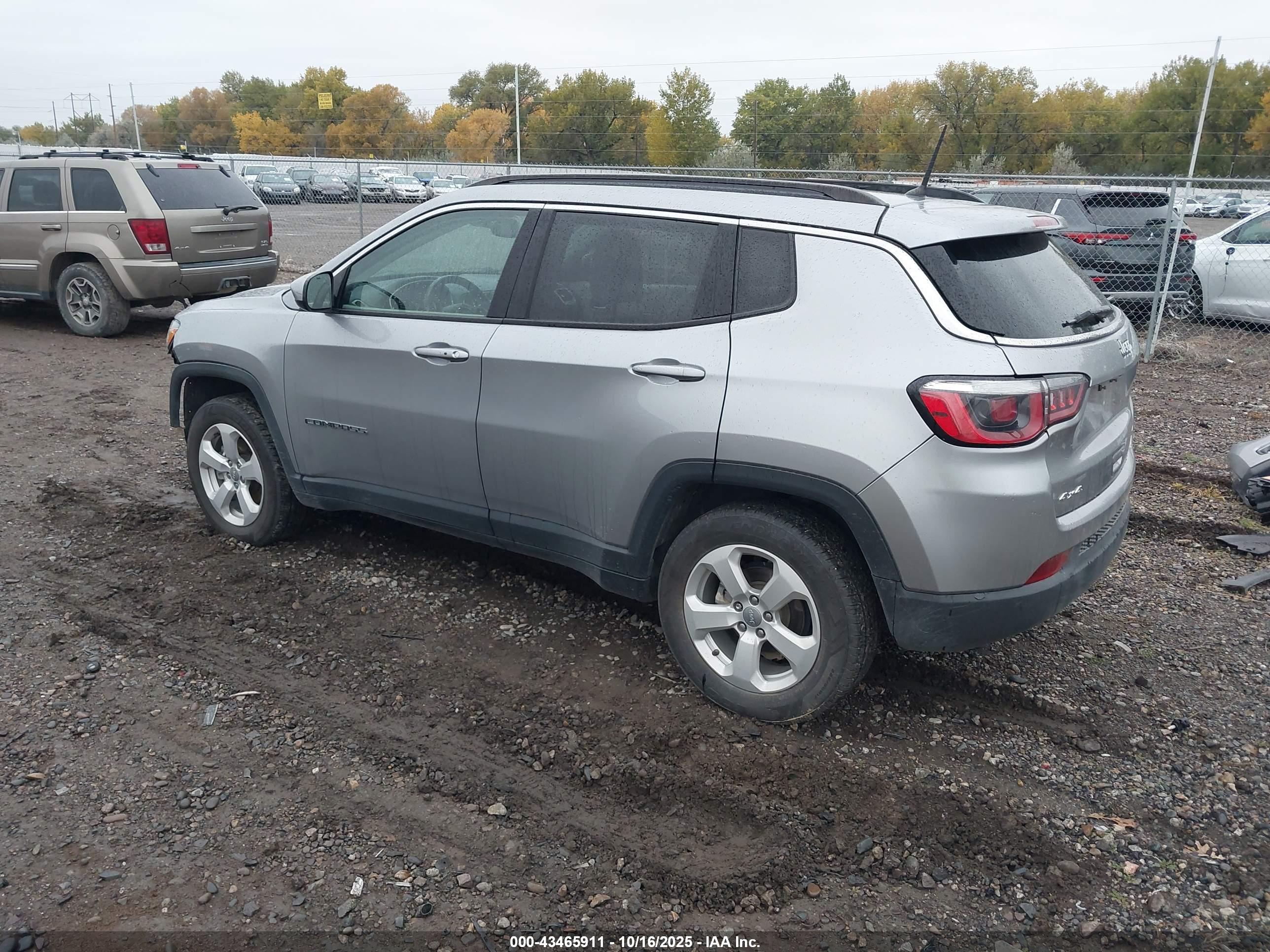 JEEP COMPASS image 3