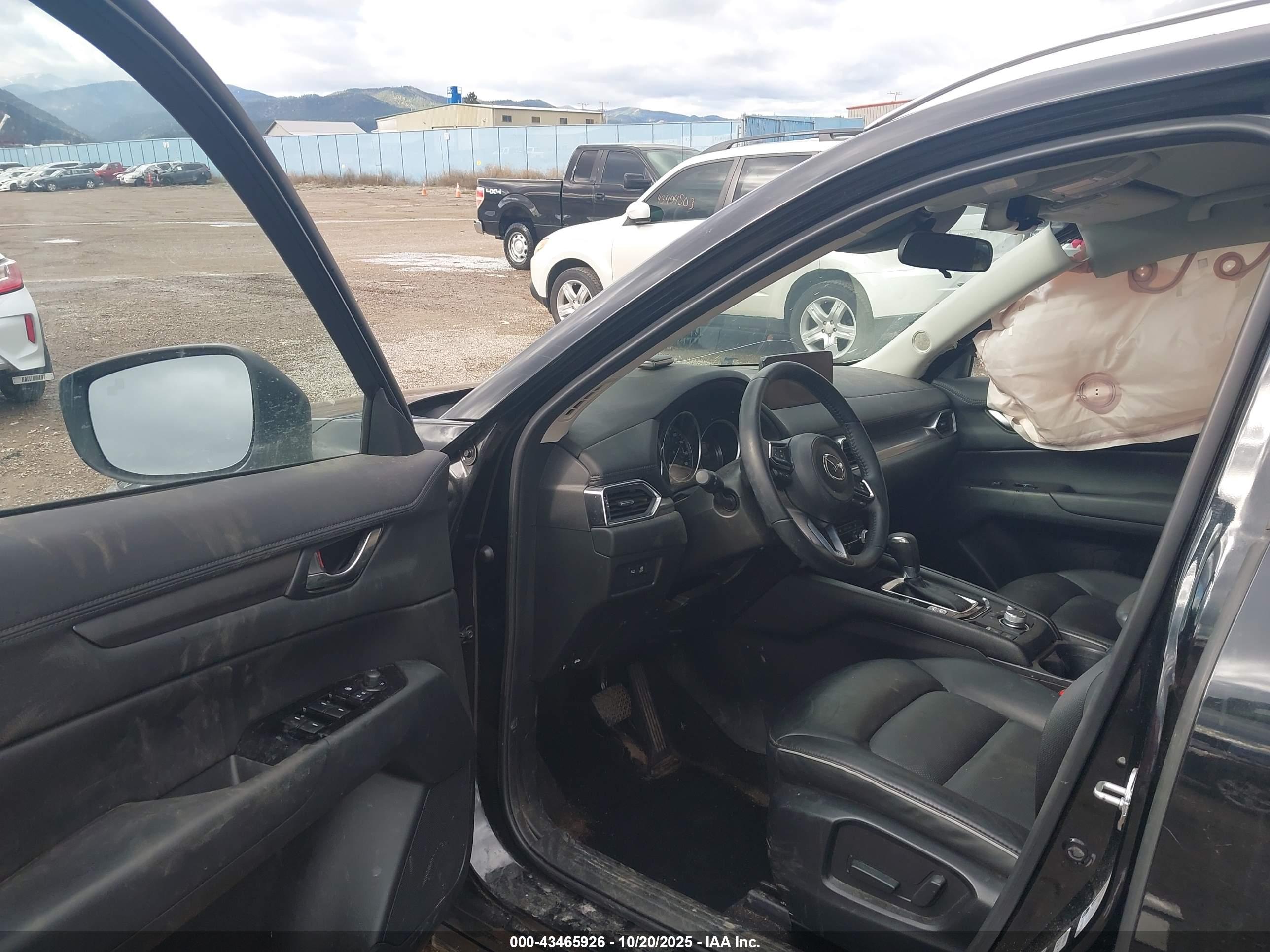 MAZDA CX-5 image 5