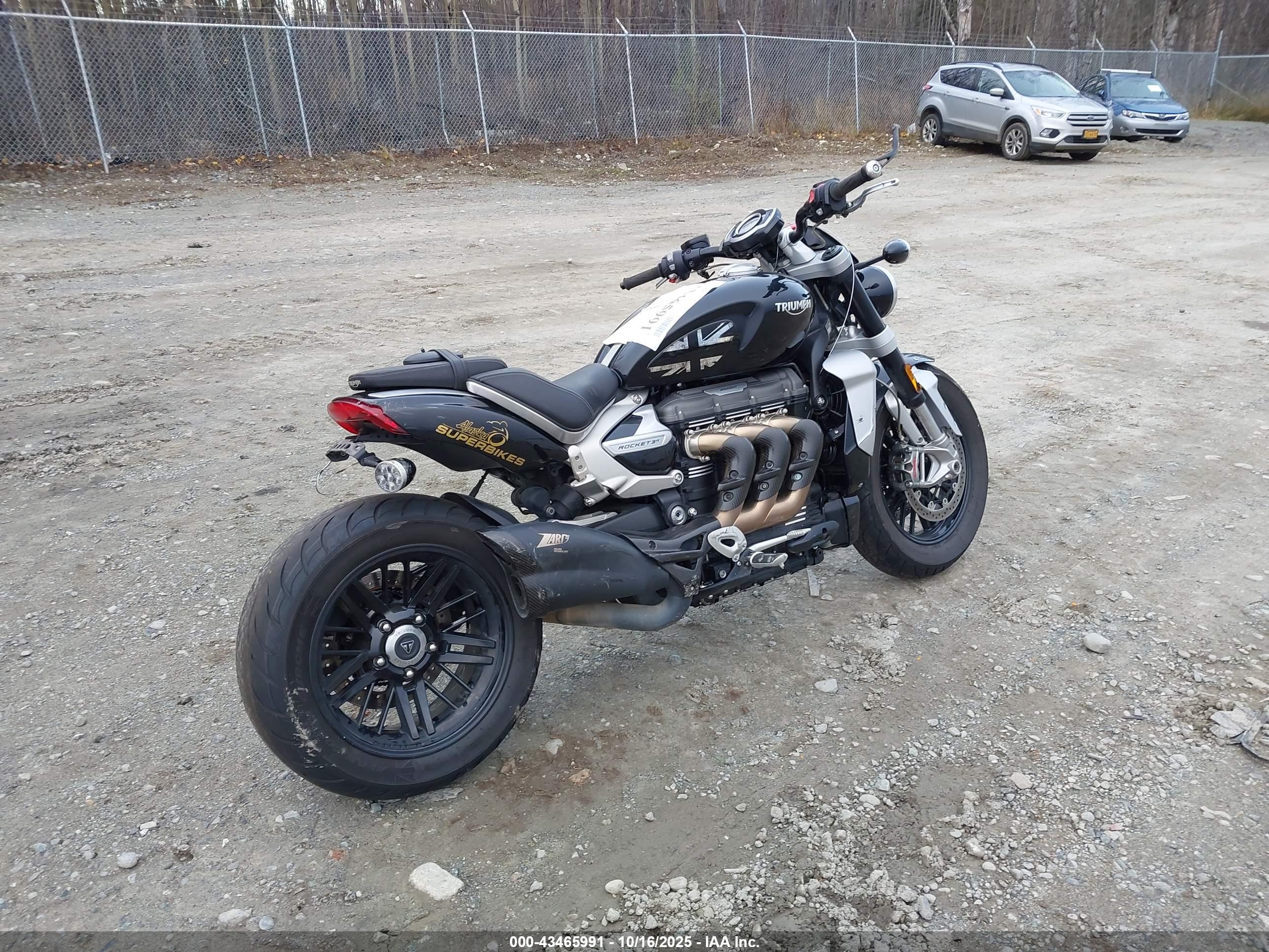 TRIUMPH MOTORCYCLE image 4