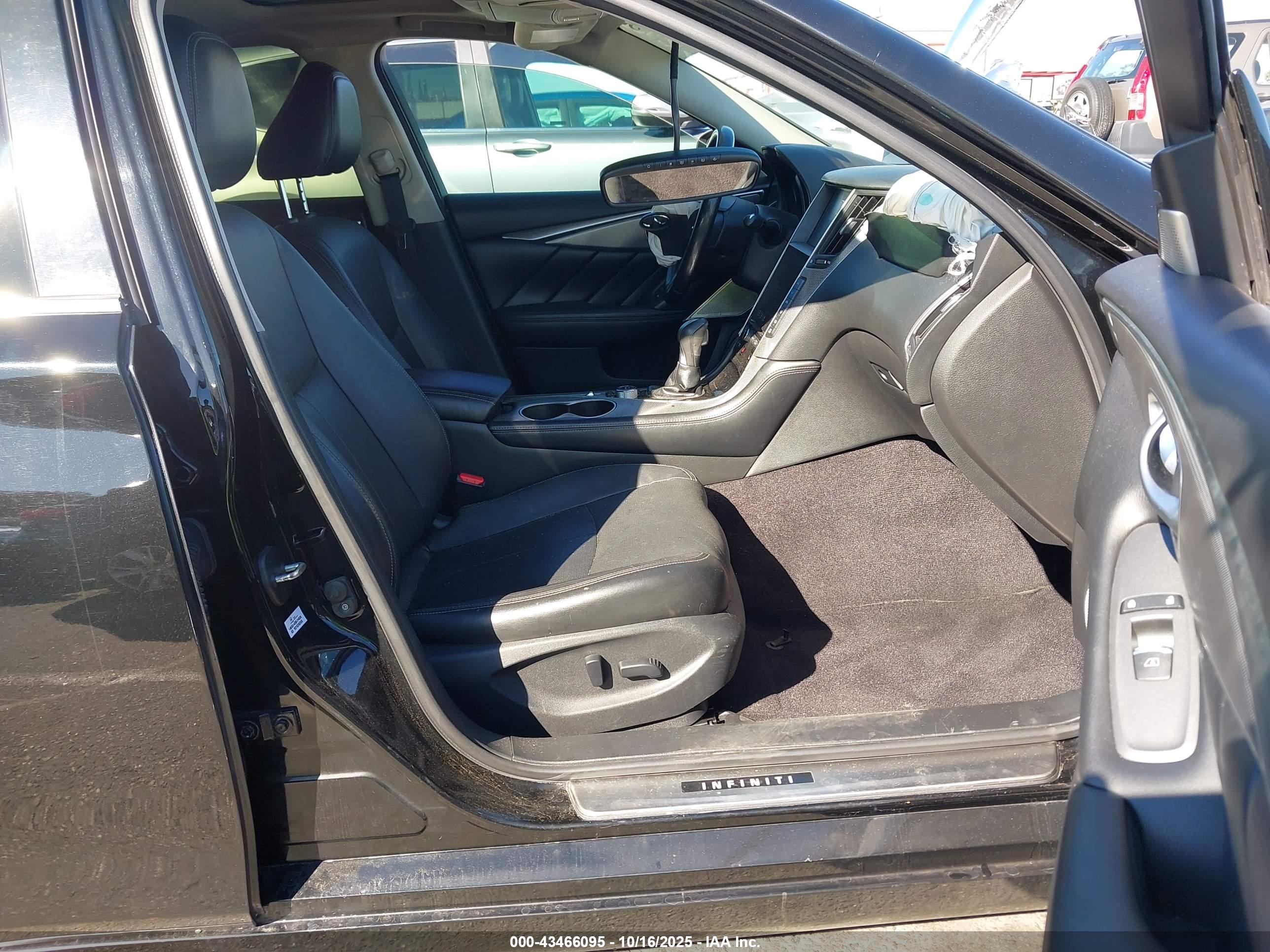 INFINITI Q50 image 5