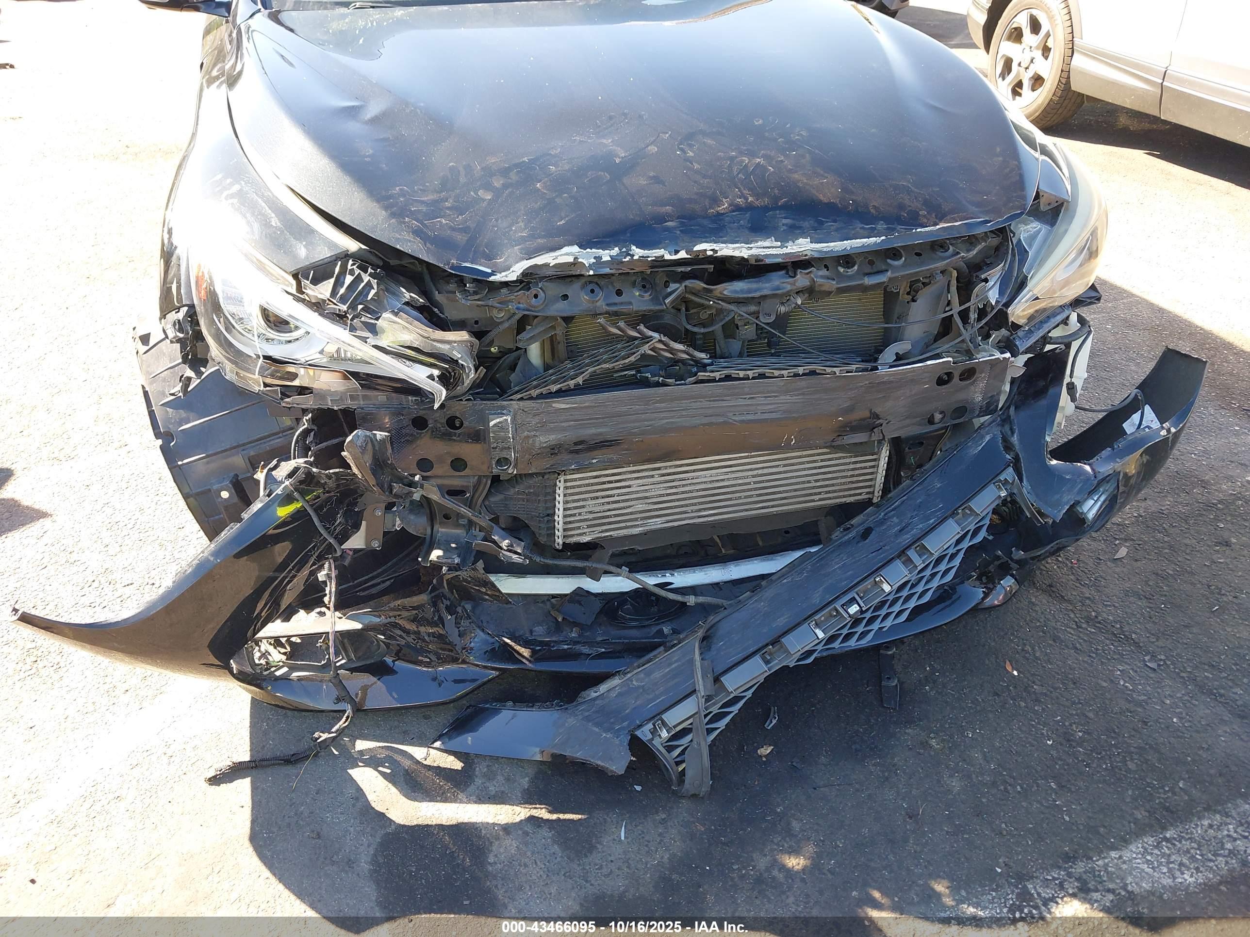 INFINITI Q50 image 6
