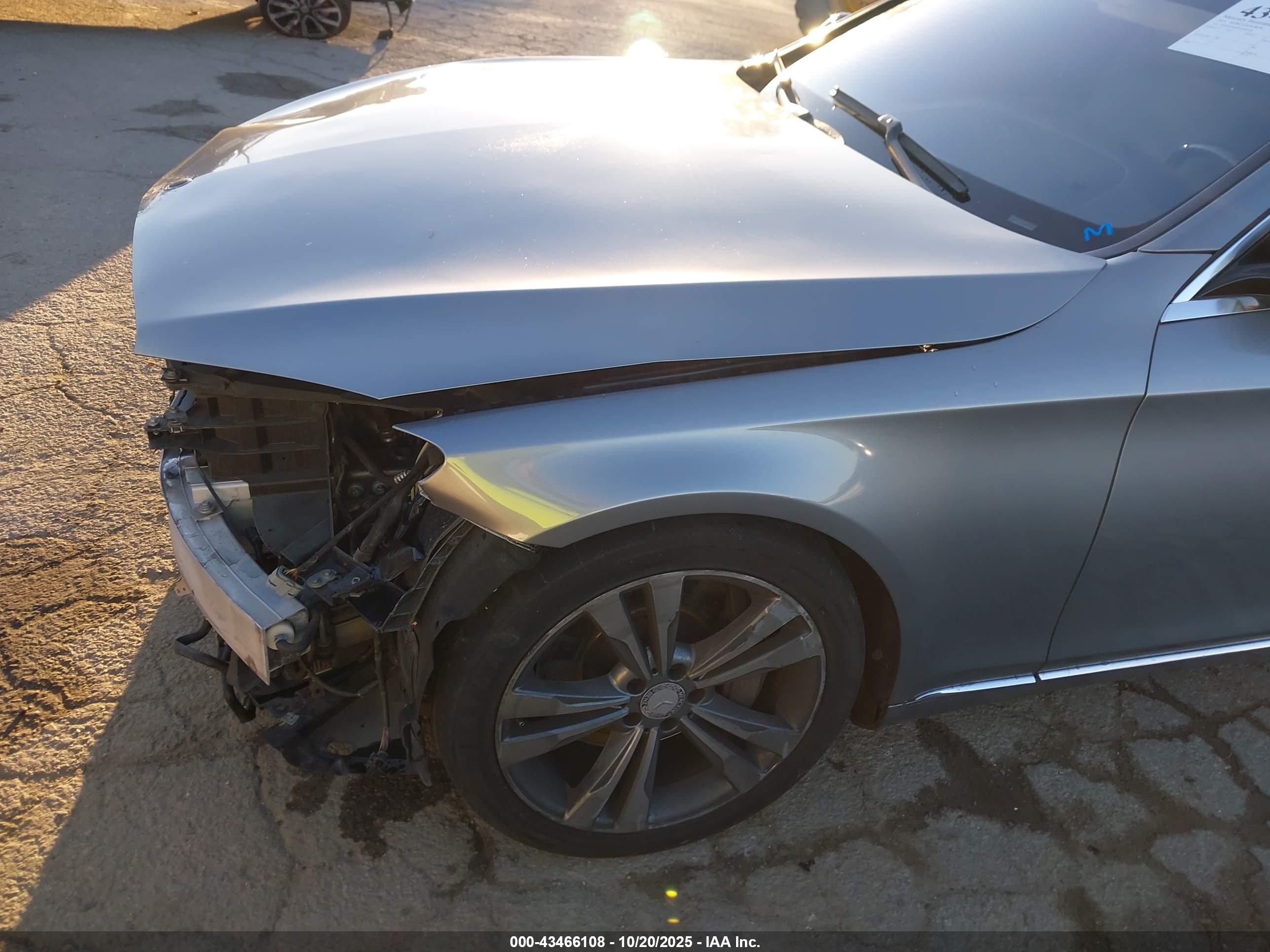 MERCEDES-BENZ S image 6
