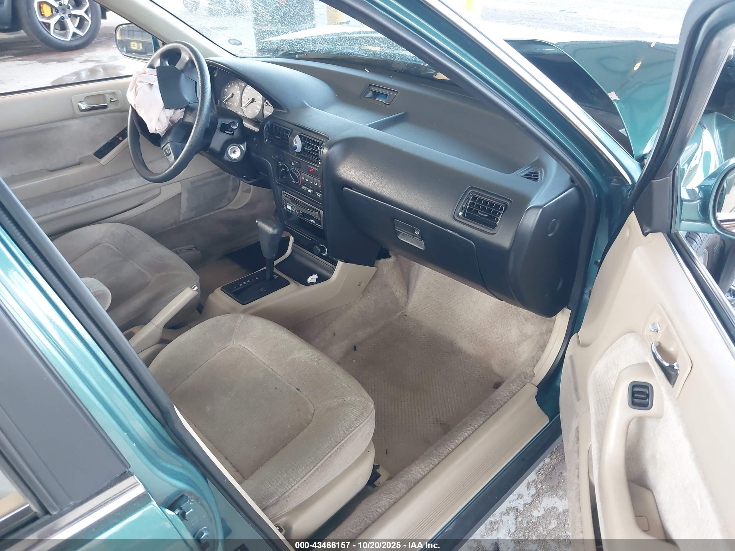 HONDA ACCORD image 5