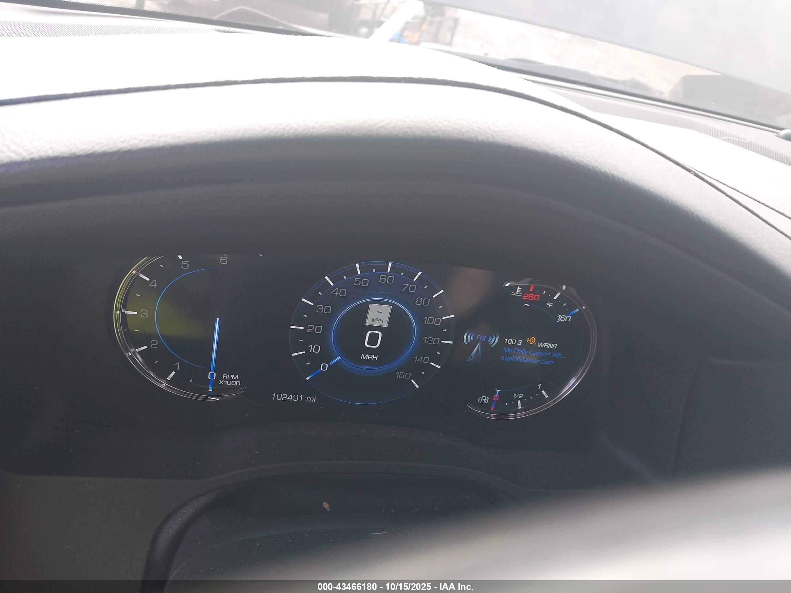 CADILLAC ESCALADE image 7